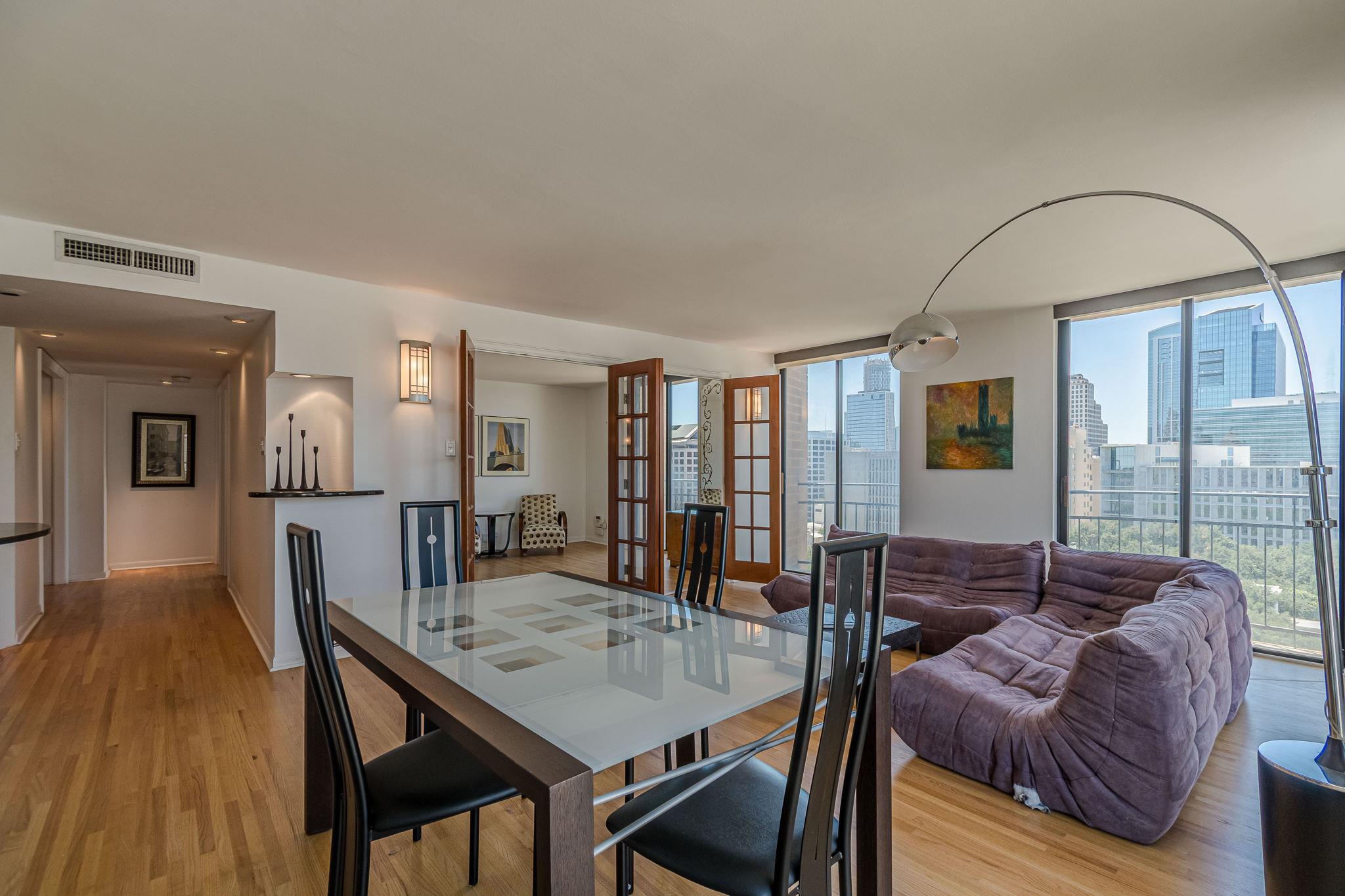 1122 Colorado St # 1409, Austin, TX 78701
