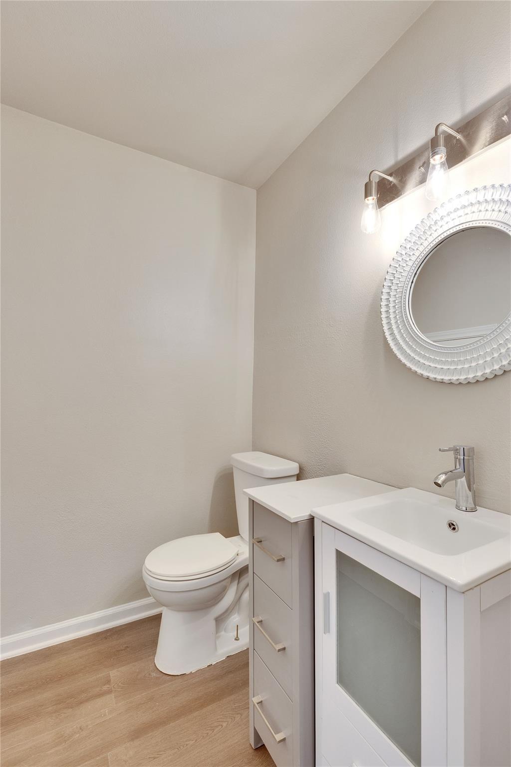 8511 FATHOM Cir # A, Austin, TX 78750