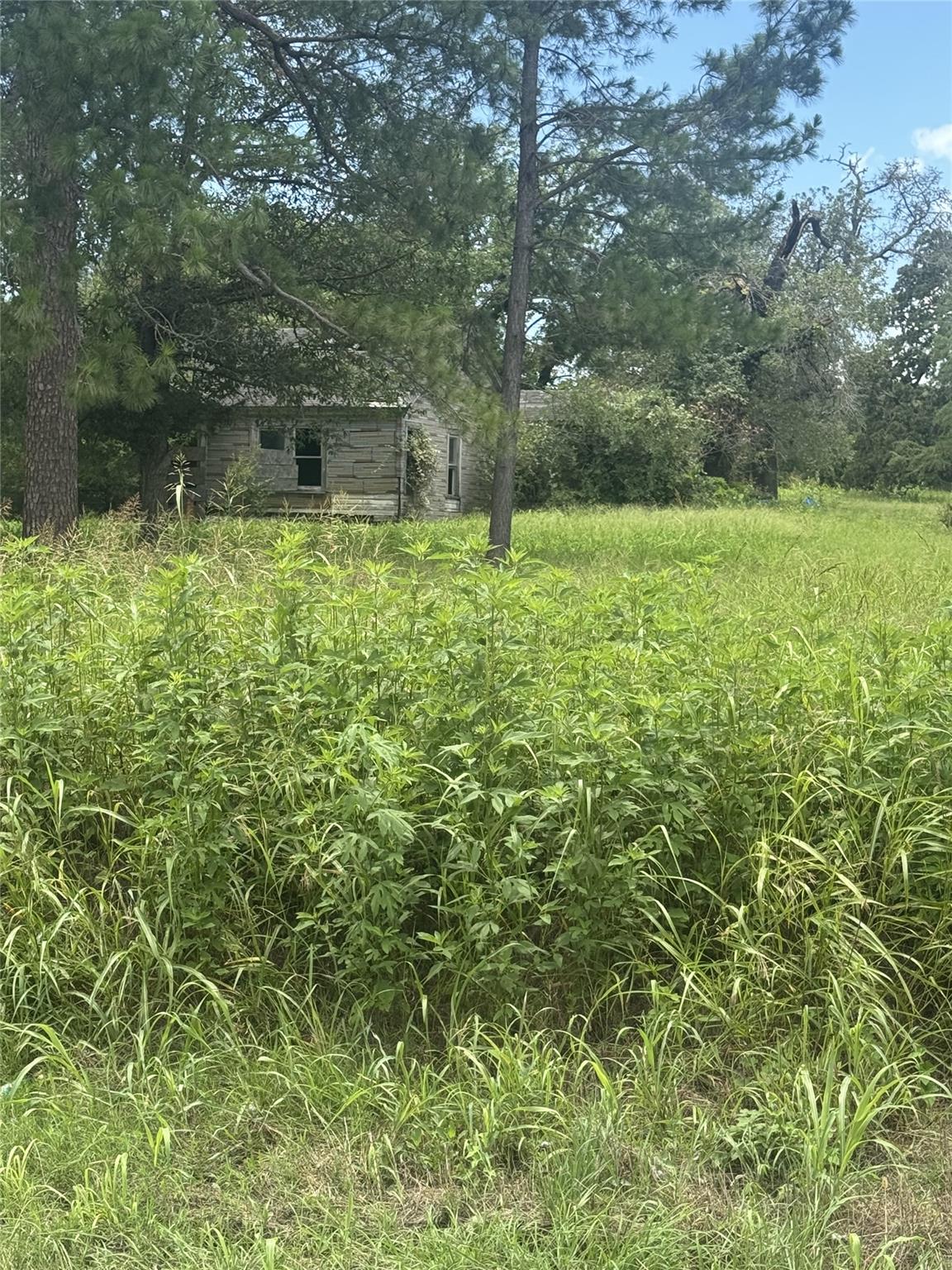 9400 Stockdale Highway, Seguin, TX 78155