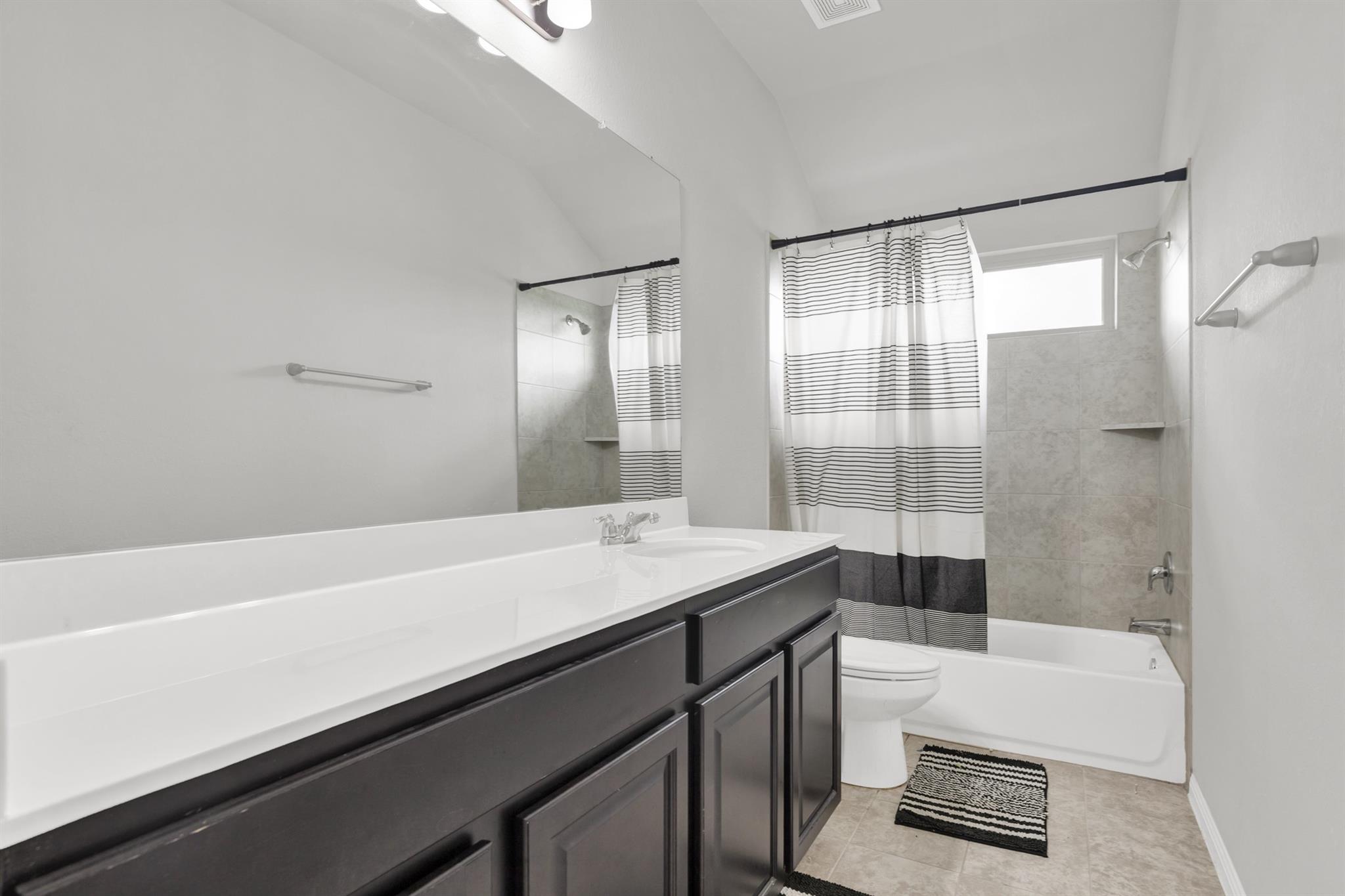 2004 Garretts Way, Manchaca, TX 78652