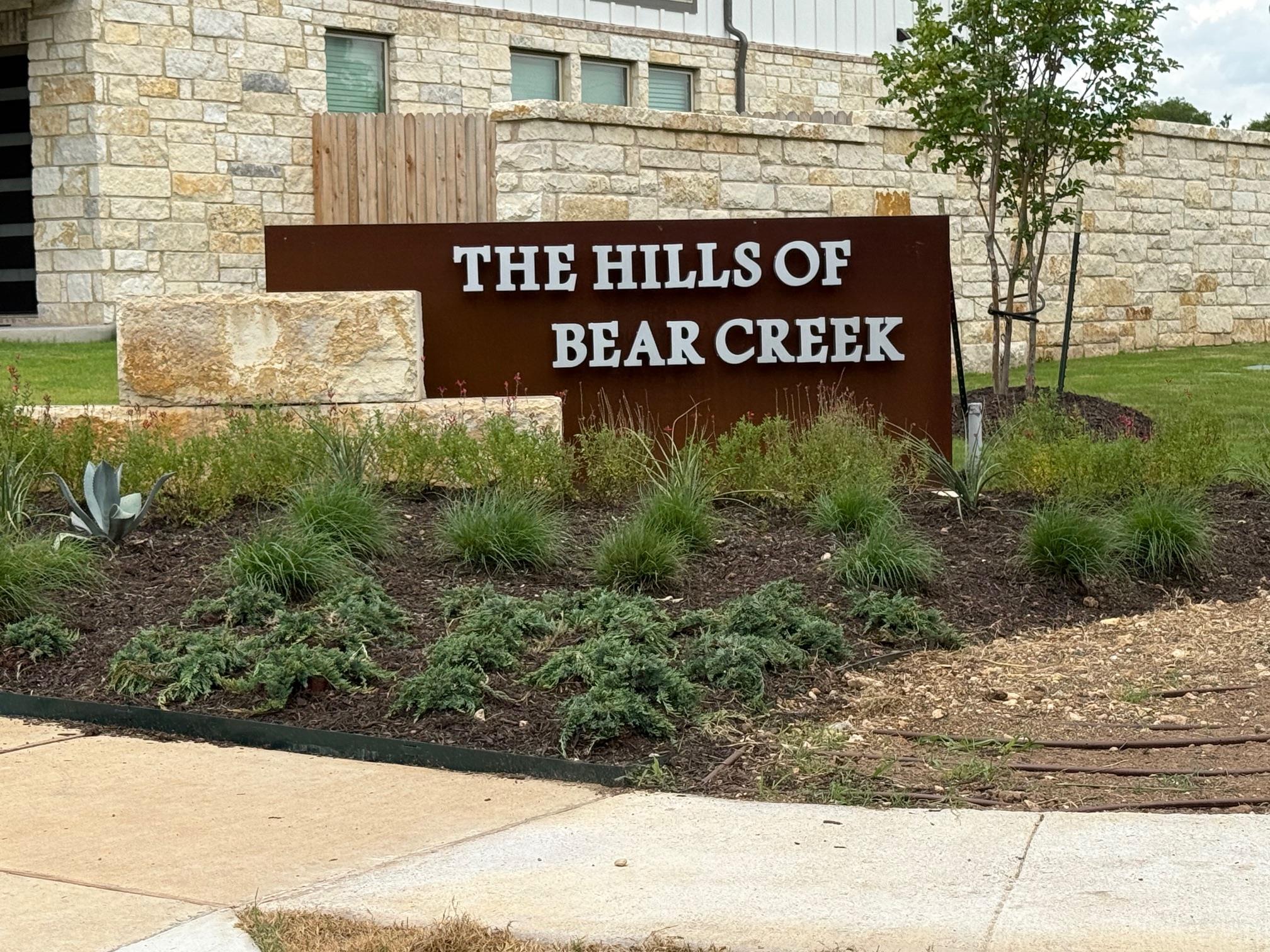 2004 Garretts Way, Manchaca, TX 78652