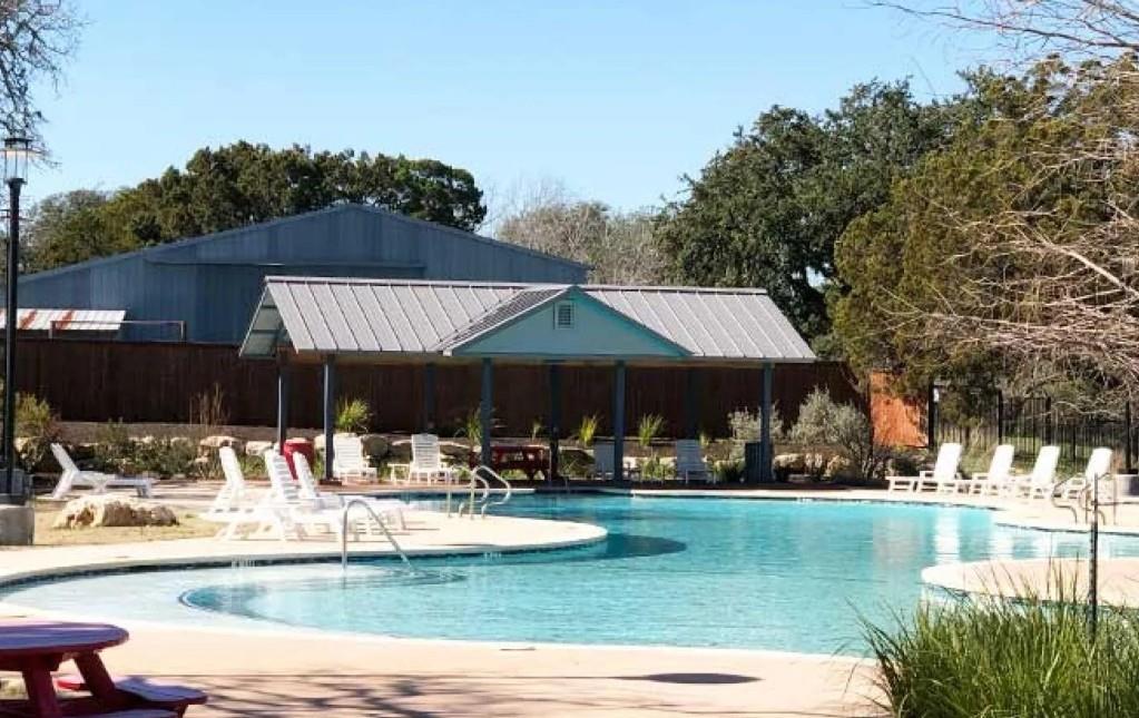 2004 Garretts Way, Manchaca, TX 78652