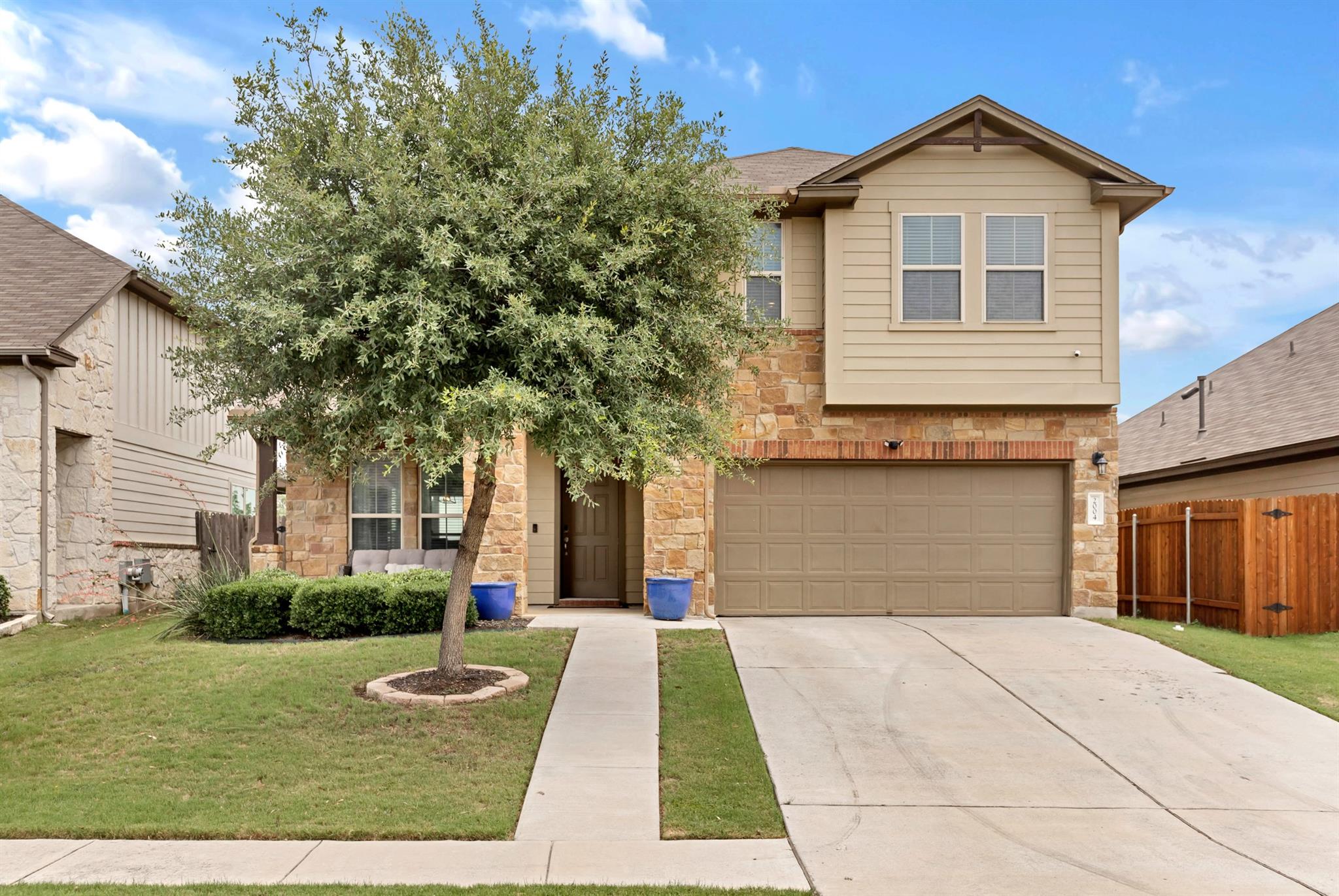 2004 Garretts Way, Manchaca, TX 78652