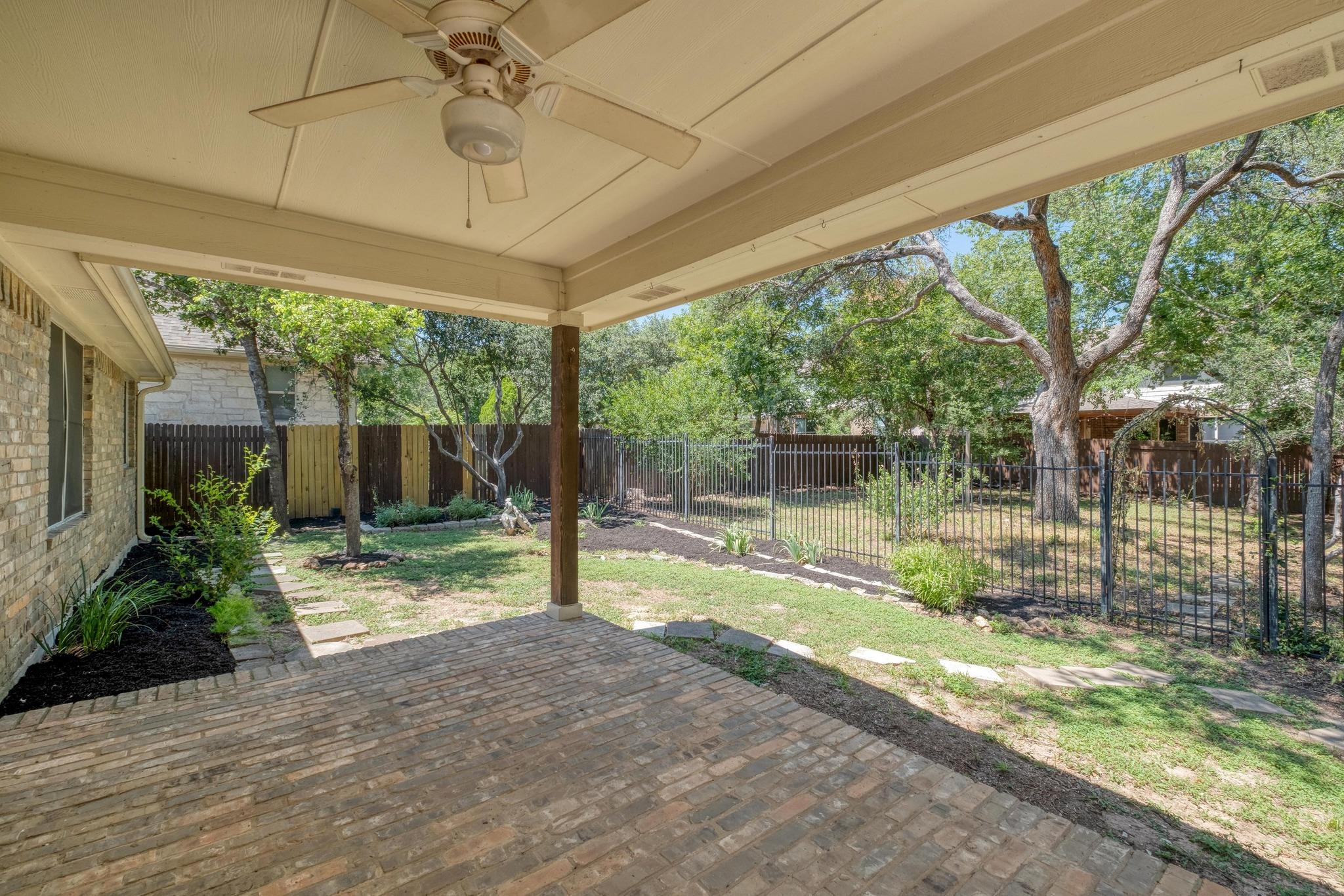 5730 Taylorcrest Dr, Austin, TX 78749