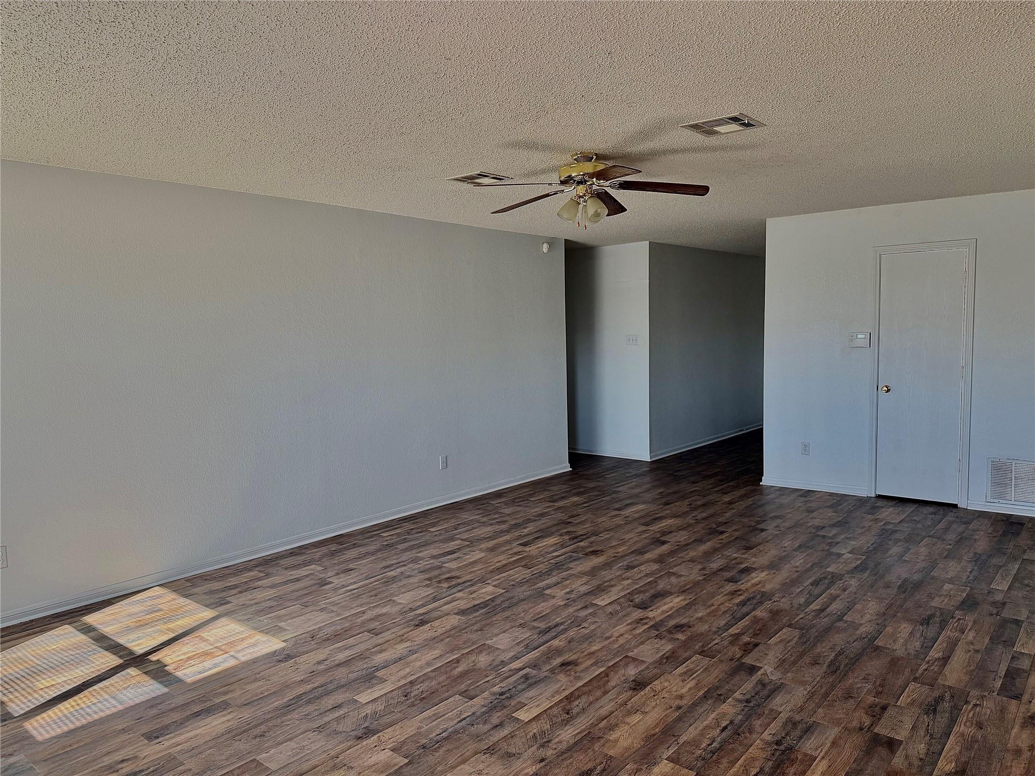 4302 Janelle Dr, Killeen, TX 76549