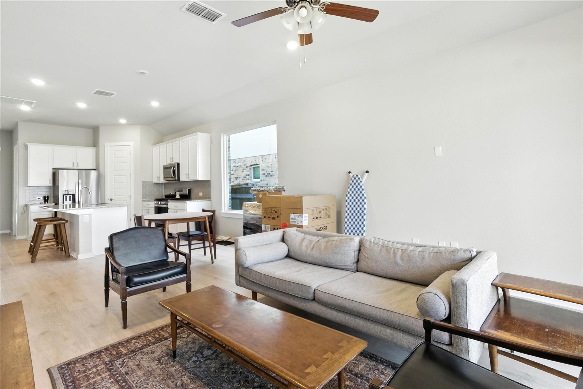 2105 Suncup St, Leander, TX 78641