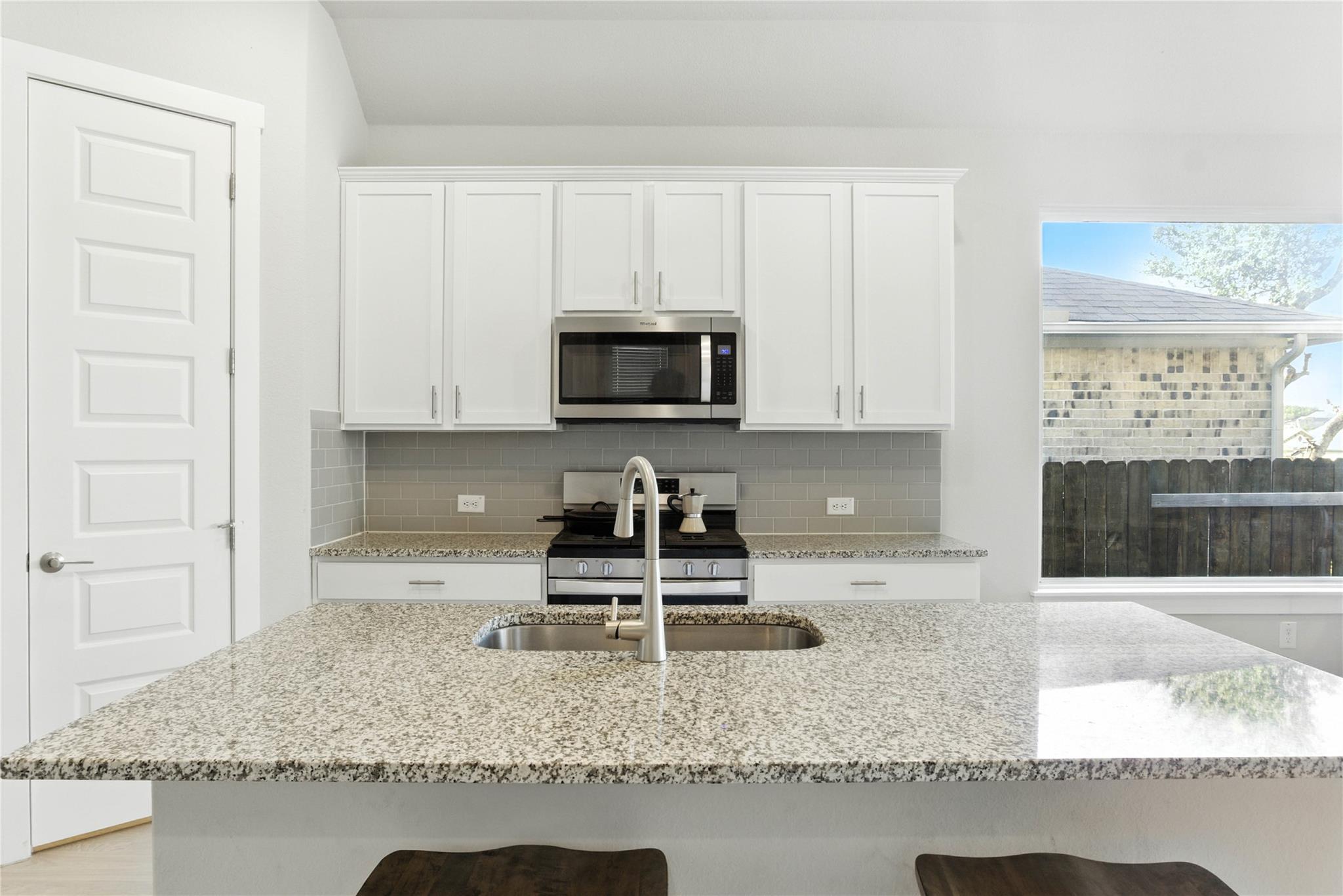 2105 Suncup St, Leander, TX 78641