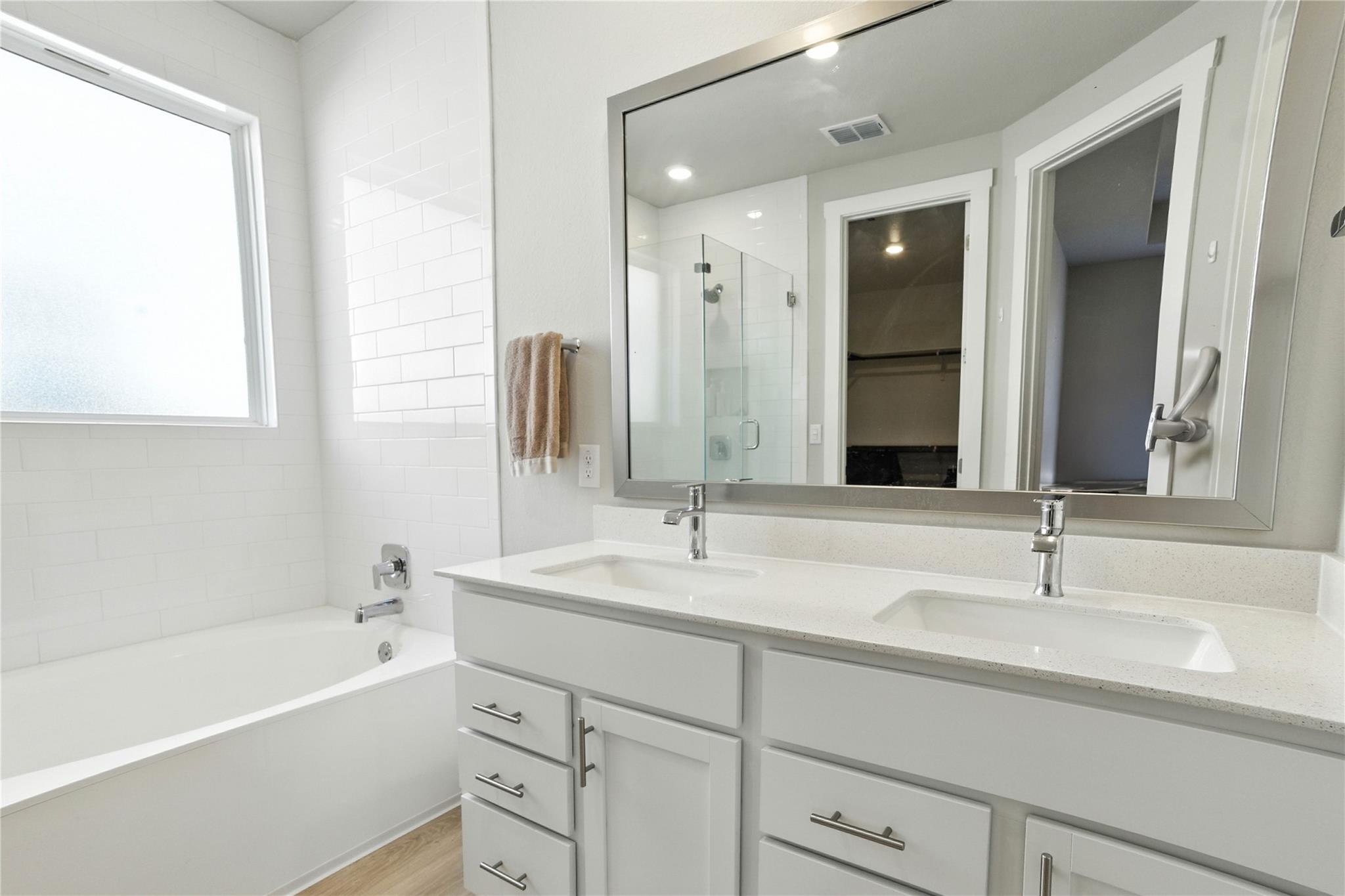 2105 Suncup St, Leander, TX 78641