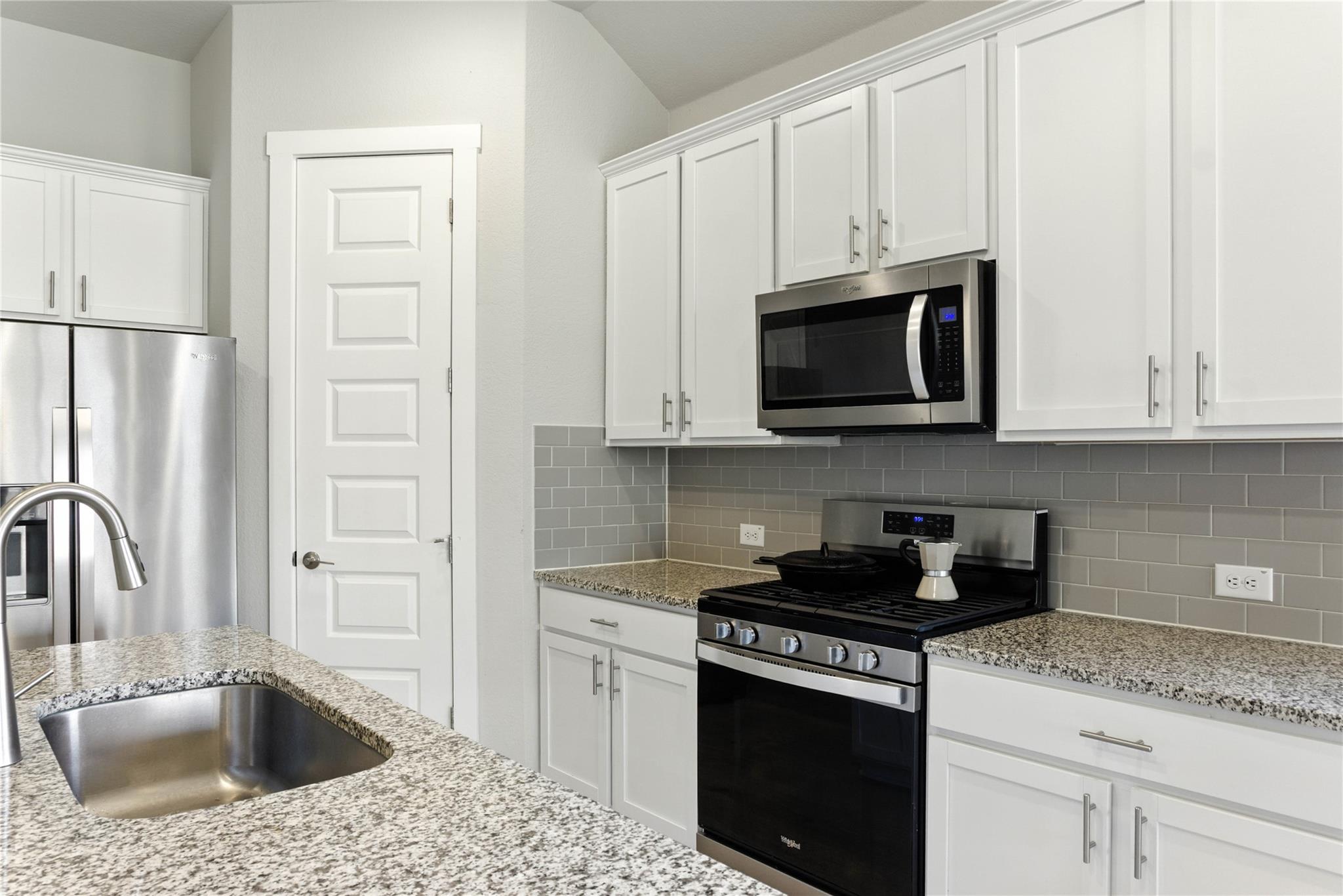 2105 Suncup St, Leander, TX 78641