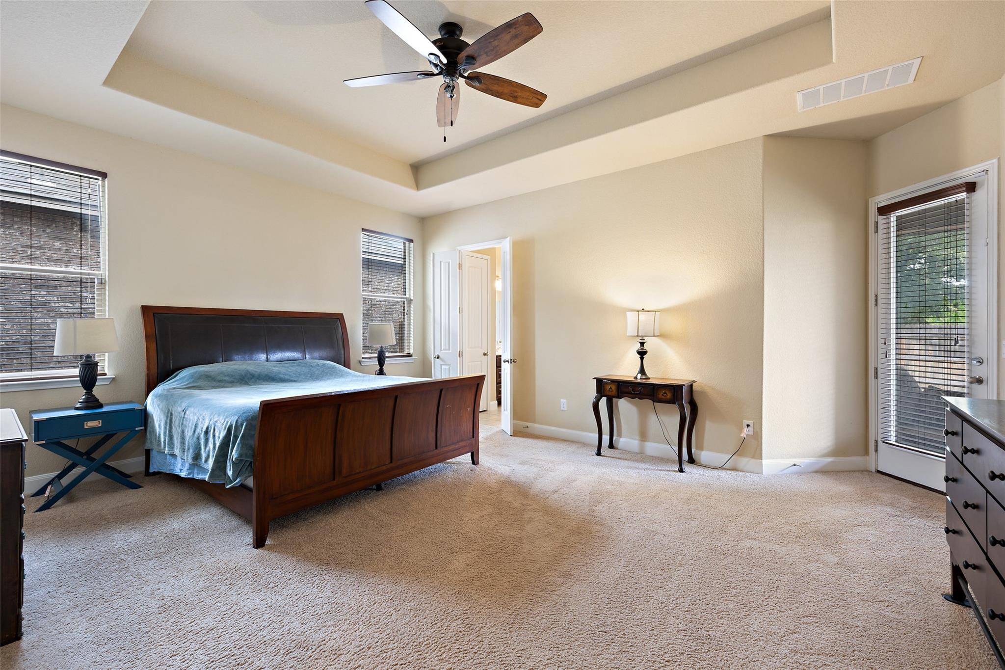 2444 Bowen St, Leander, TX 78641