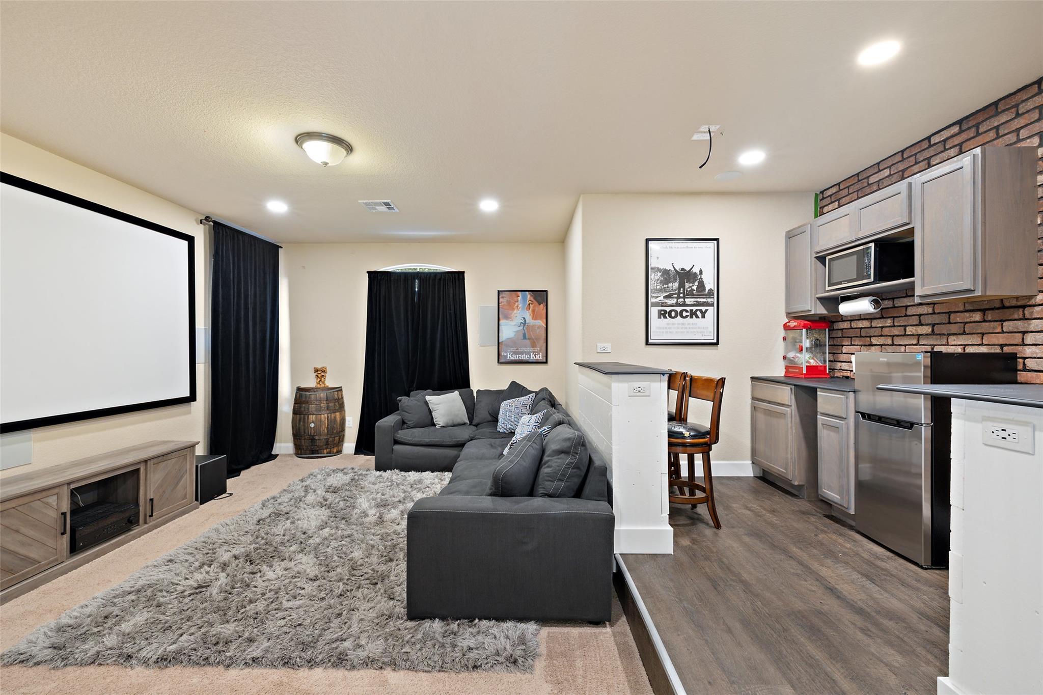 2444 Bowen St, Leander, TX 78641