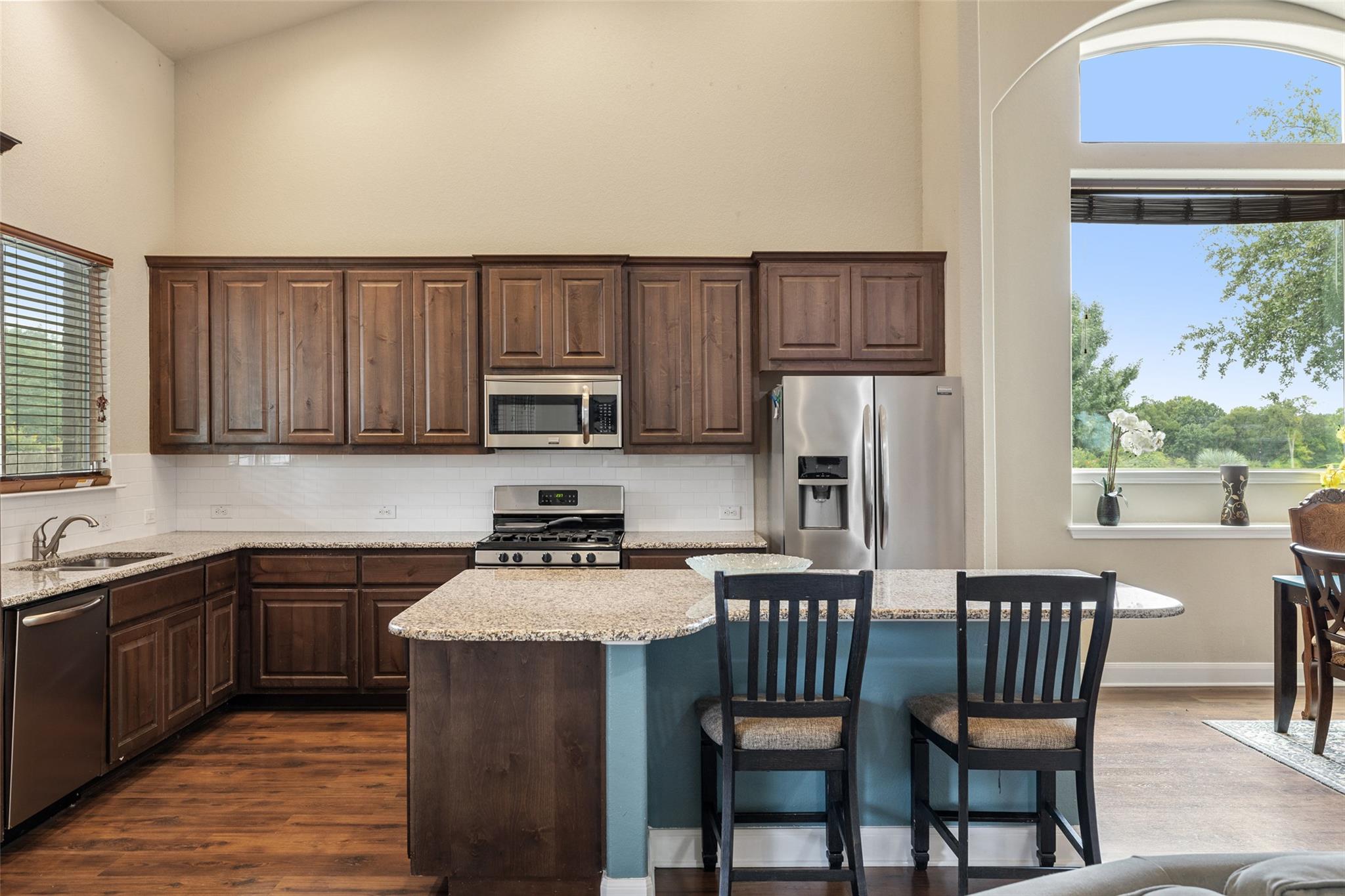 2444 Bowen St, Leander, TX 78641