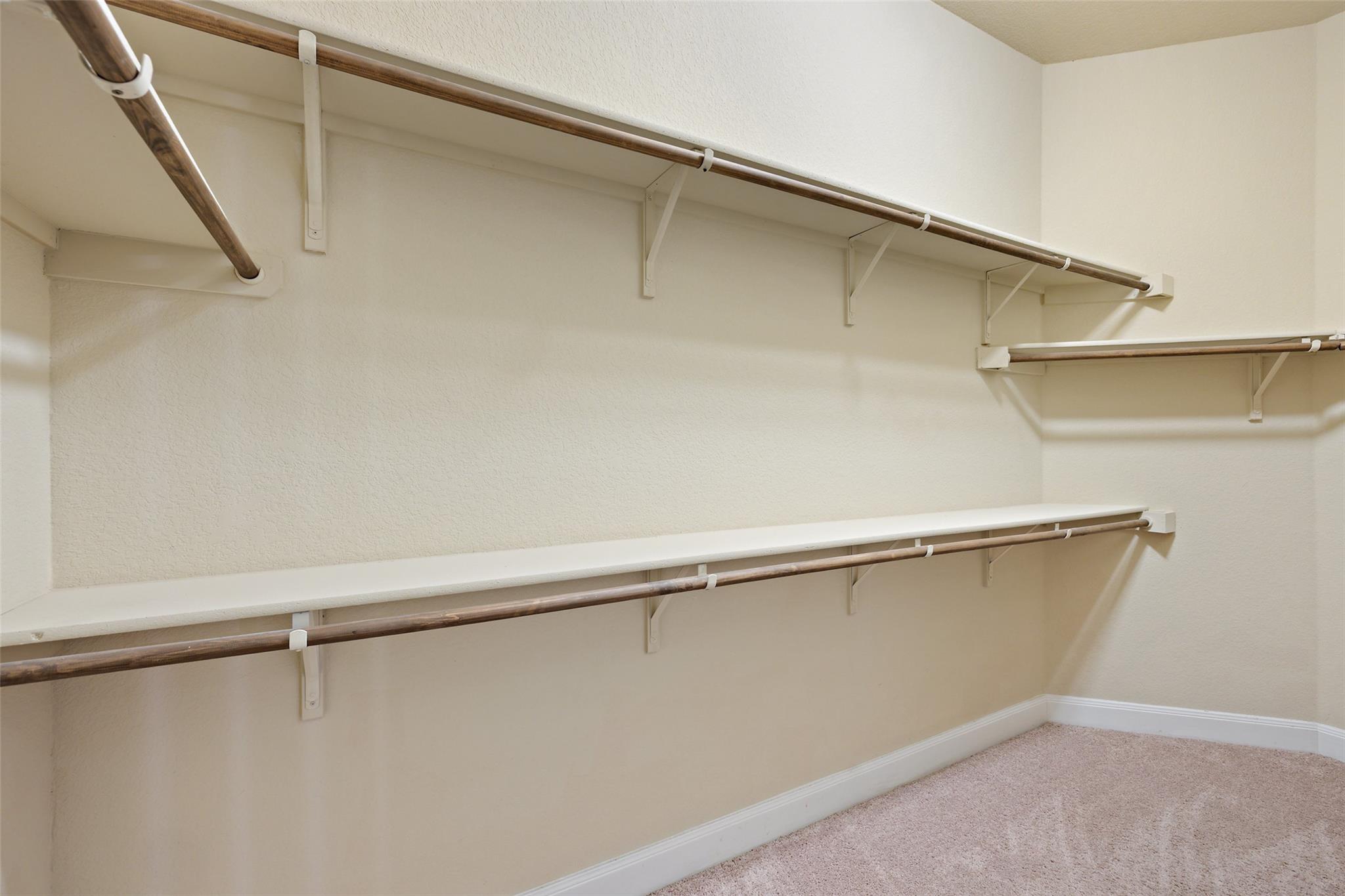 2444 Bowen St, Leander, TX 78641