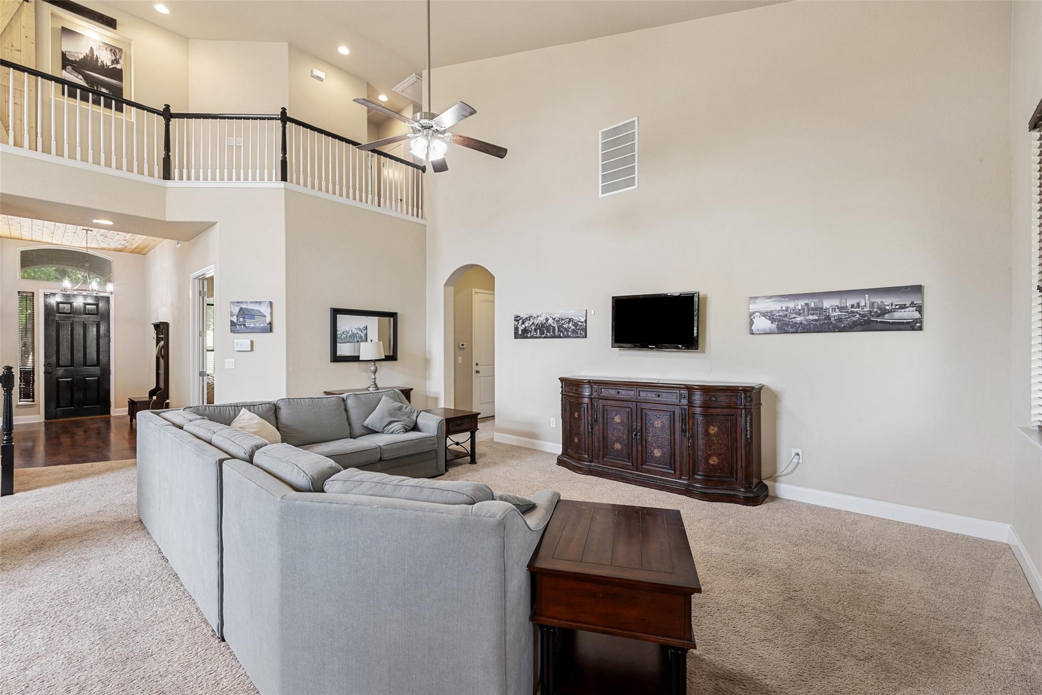 2444 Bowen St, Leander, TX 78641