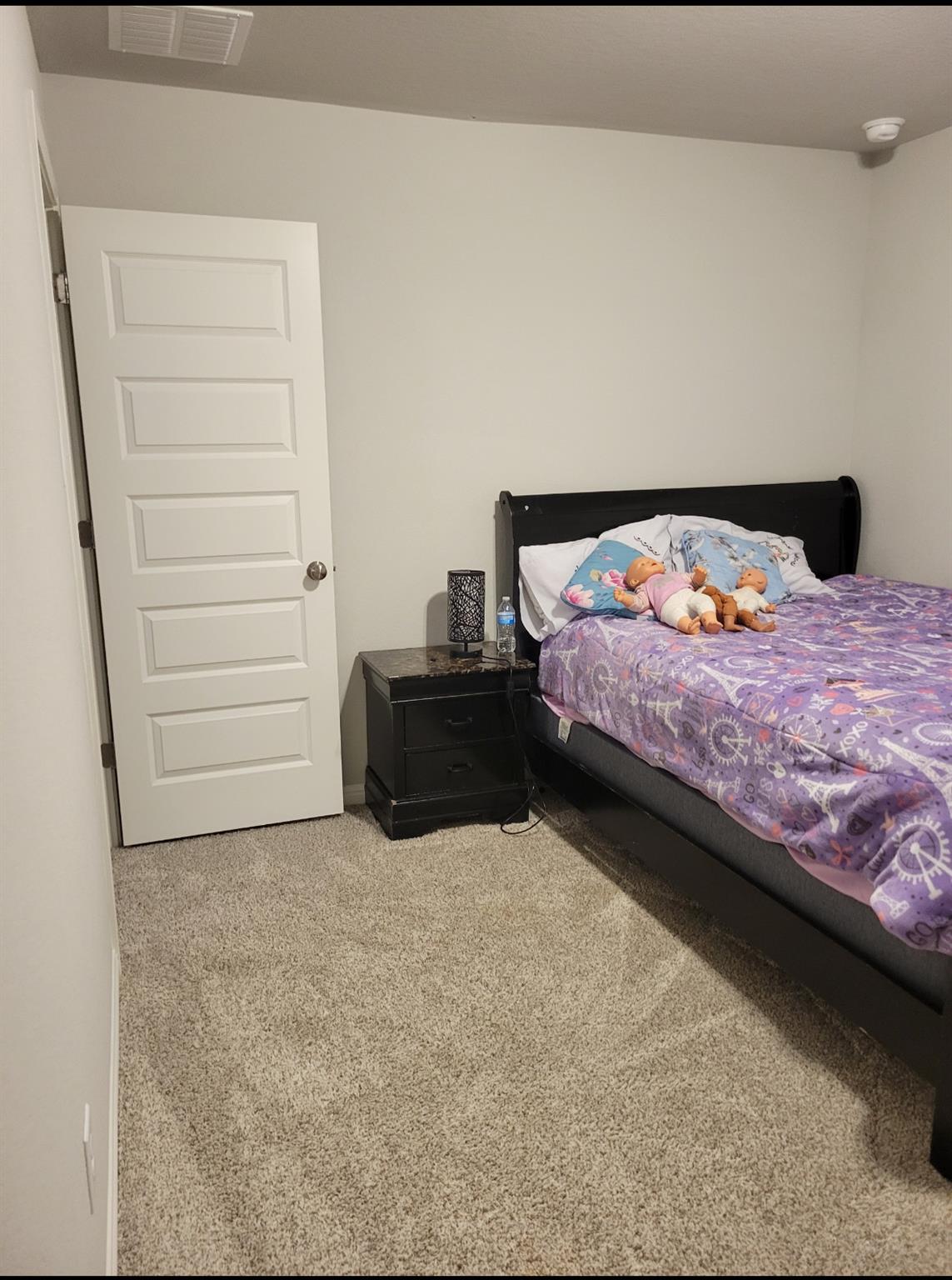 136 Eagles Dare Ln, Jarrell, TX 76537