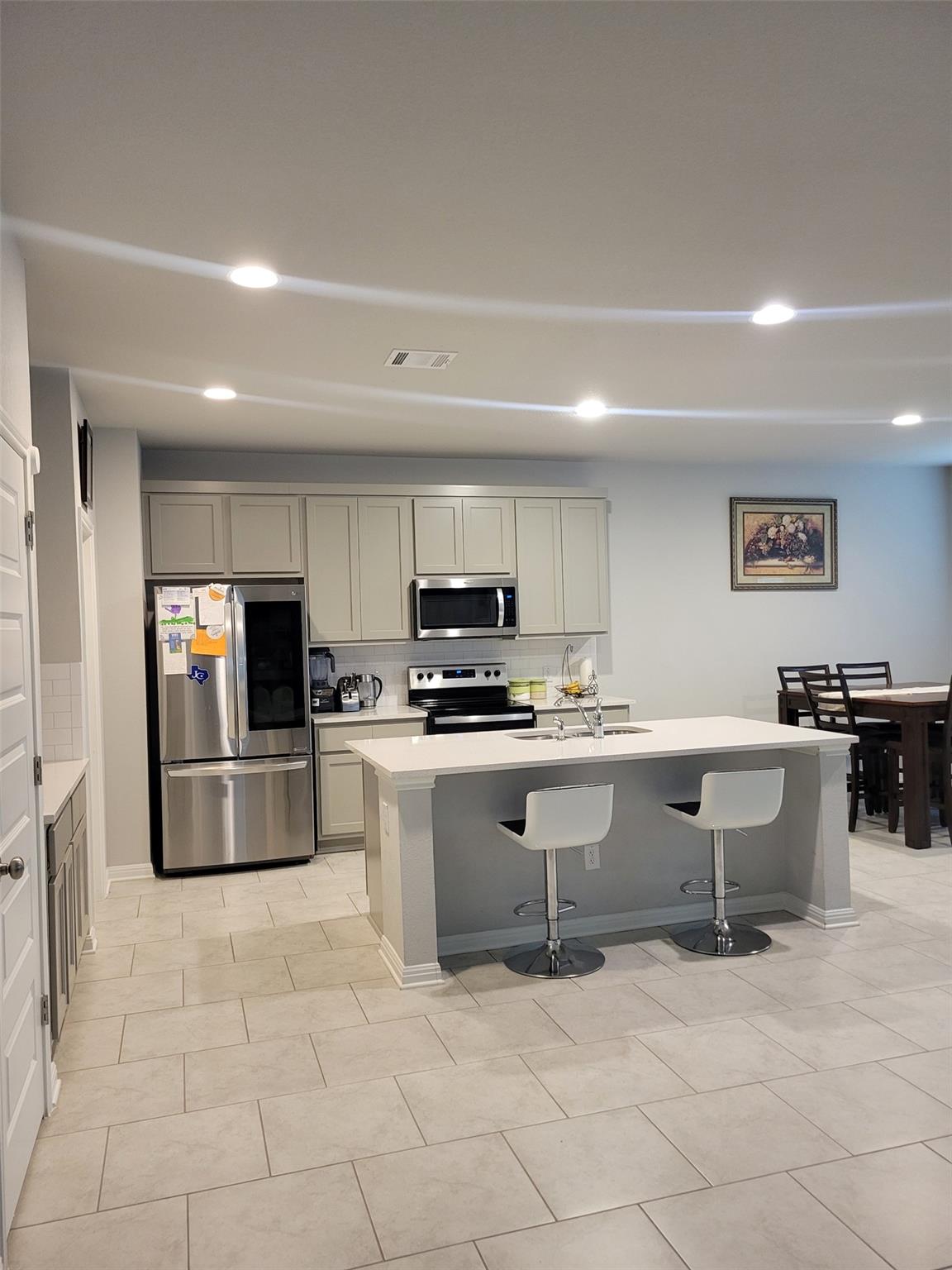 136 Eagles Dare Ln, Jarrell, TX 76537