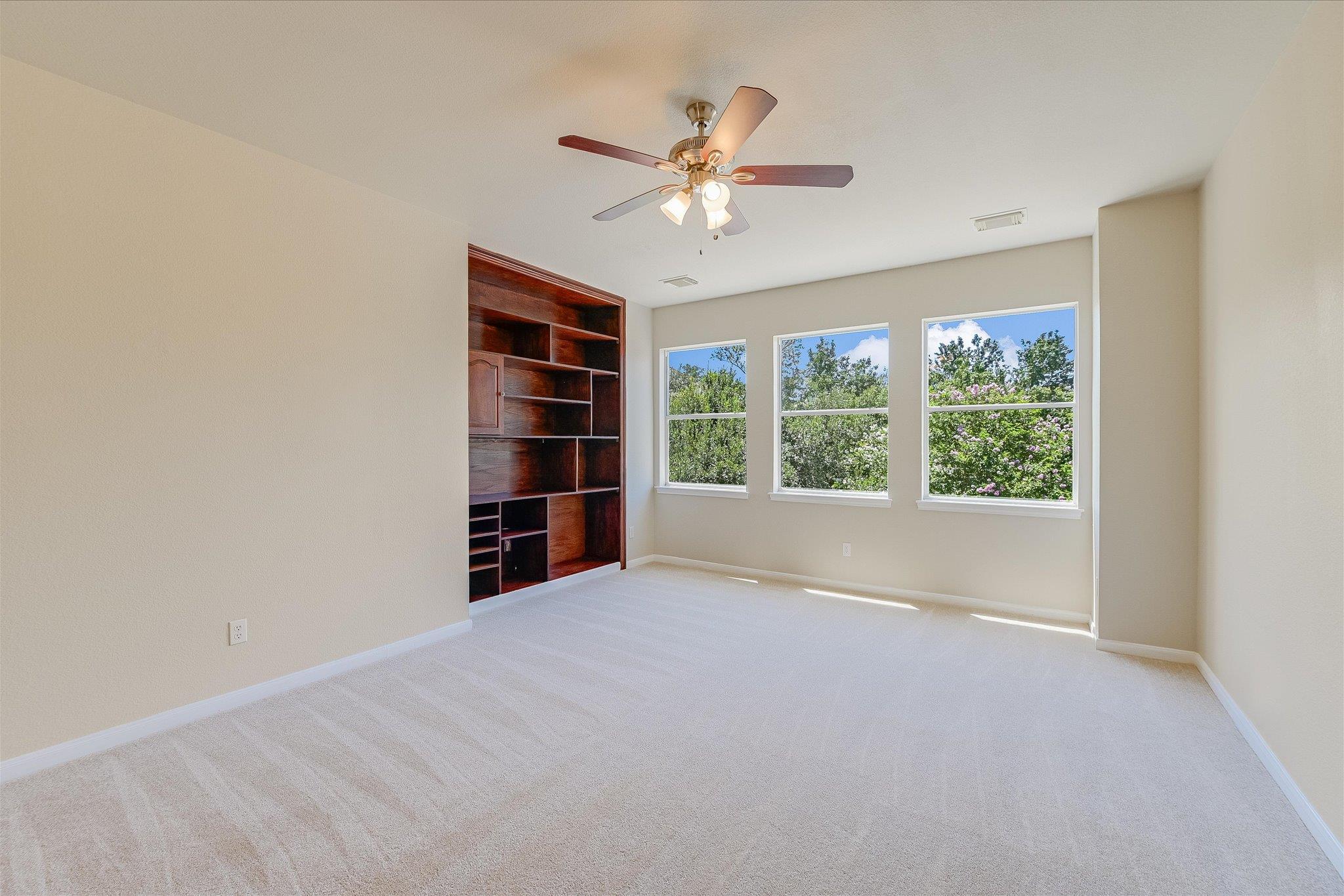 12701 Appaloosa Chase Dr, Austin, TX 78732