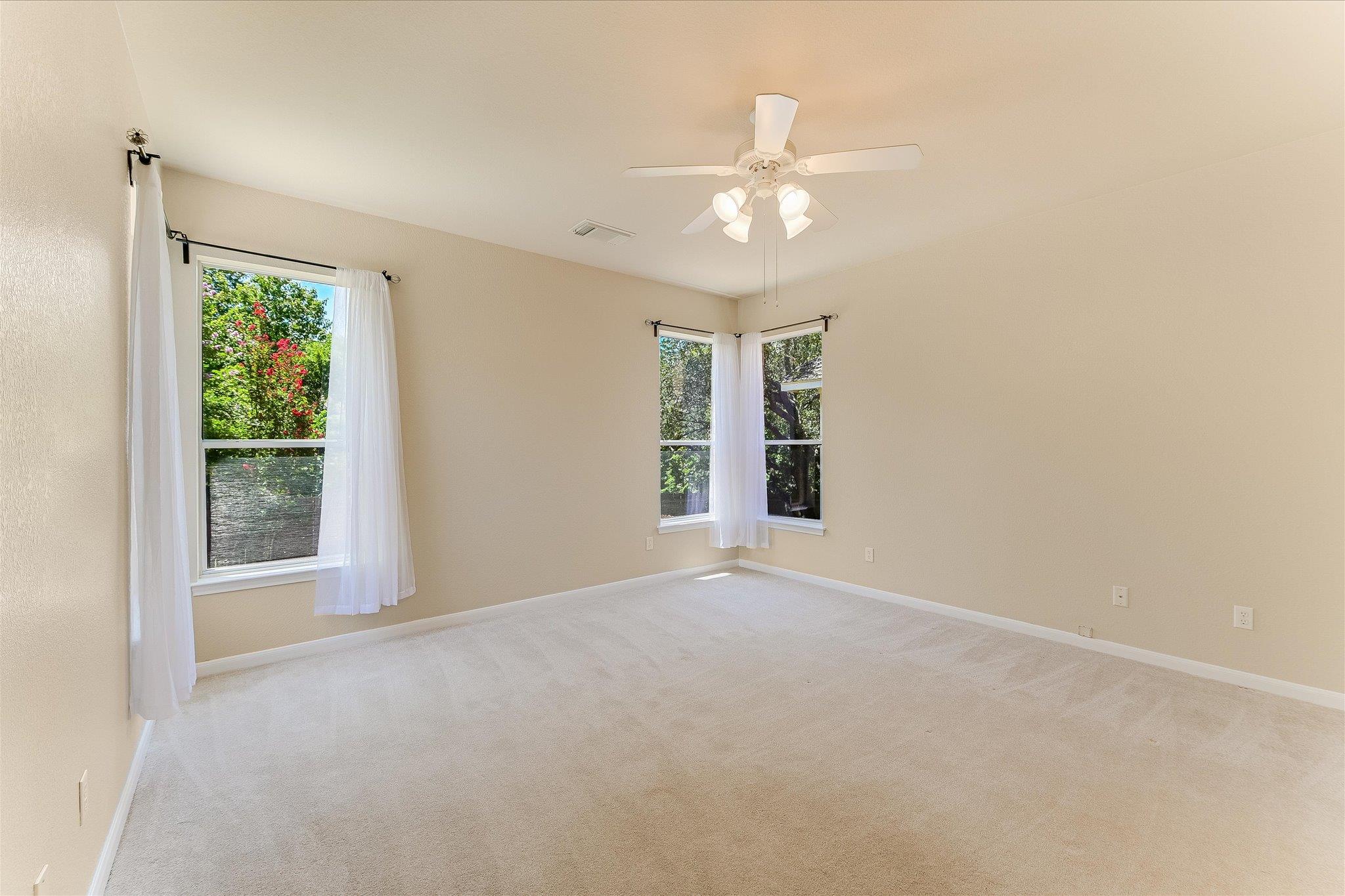 12701 Appaloosa Chase Dr, Austin, TX 78732