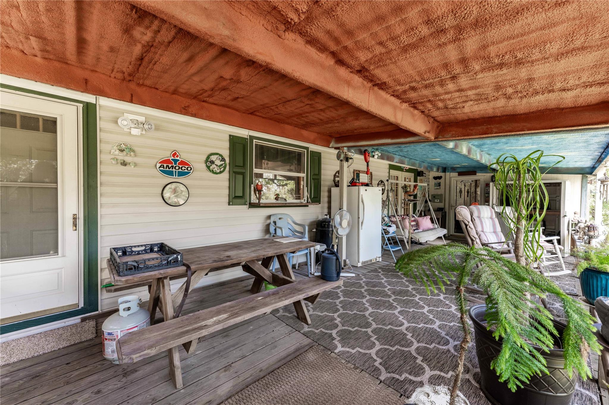 1546 W State Highway 71, West Point, TX 78963