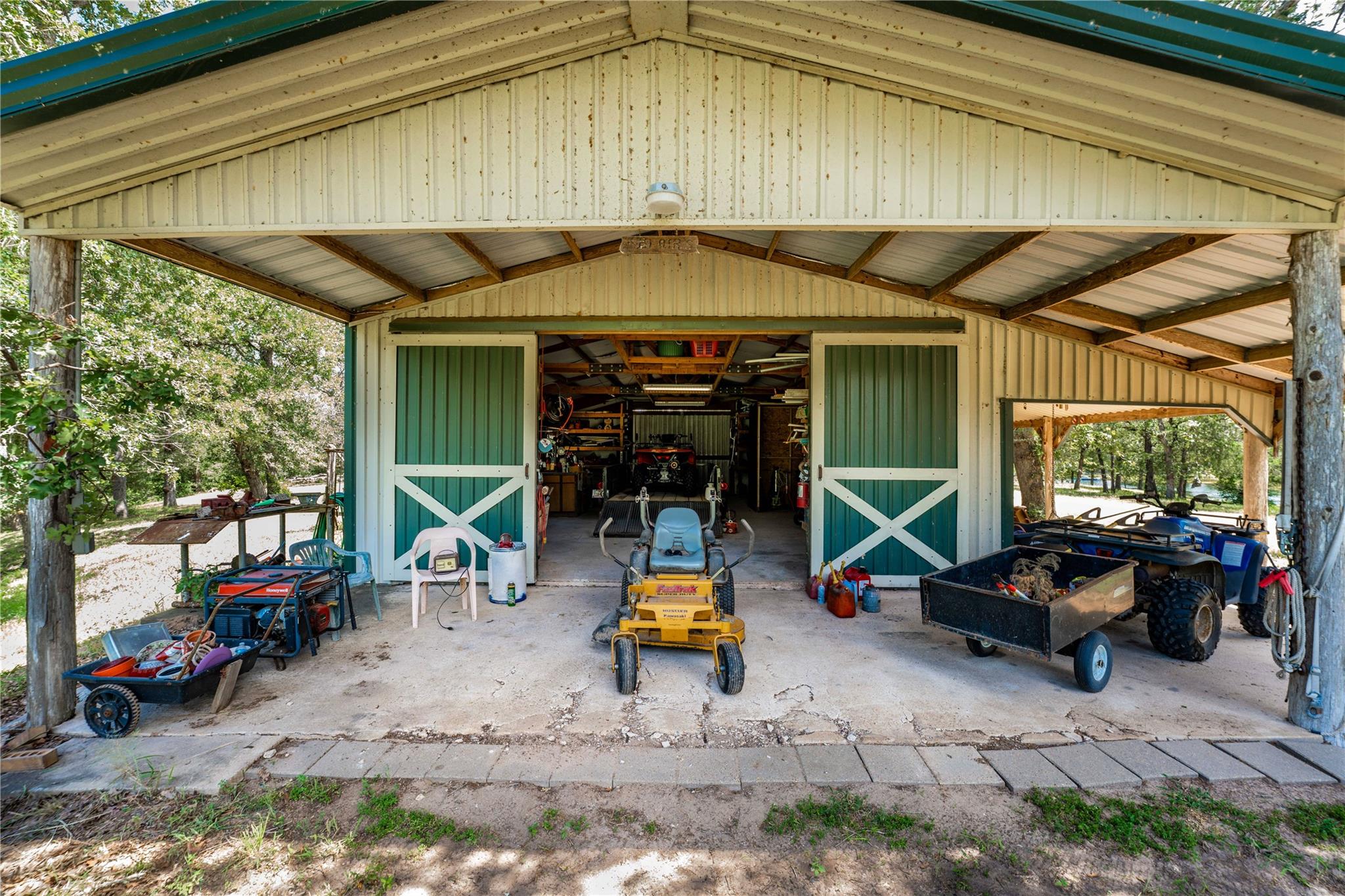 1546 W State Highway 71, West Point, TX 78963