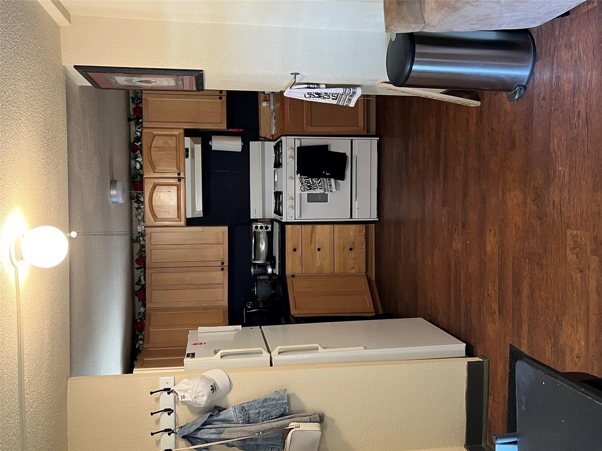 2511 E Cesar Chavez St, Austin, TX 78702