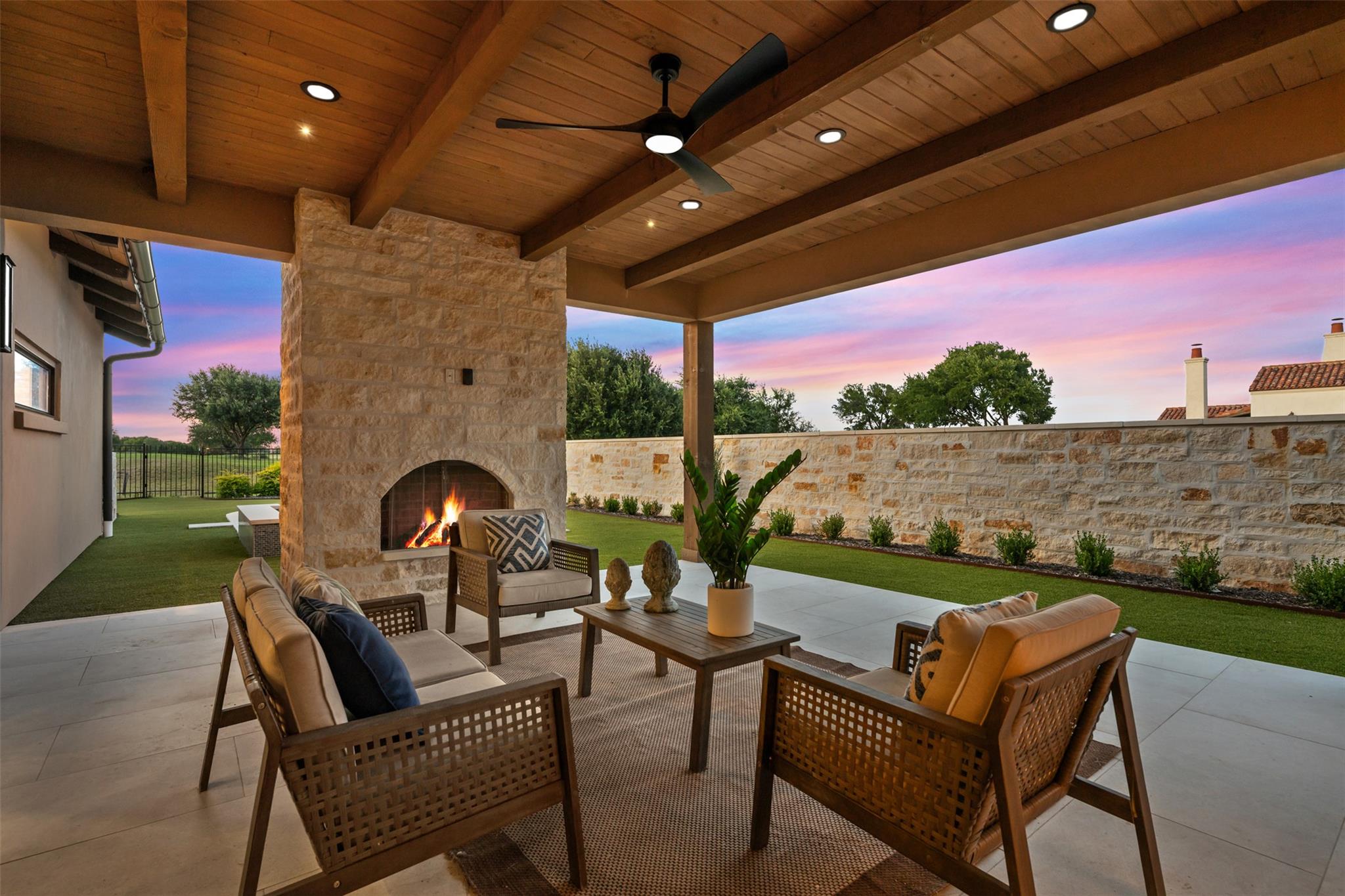 92 Encantada, Horseshoe Bay, TX 78657