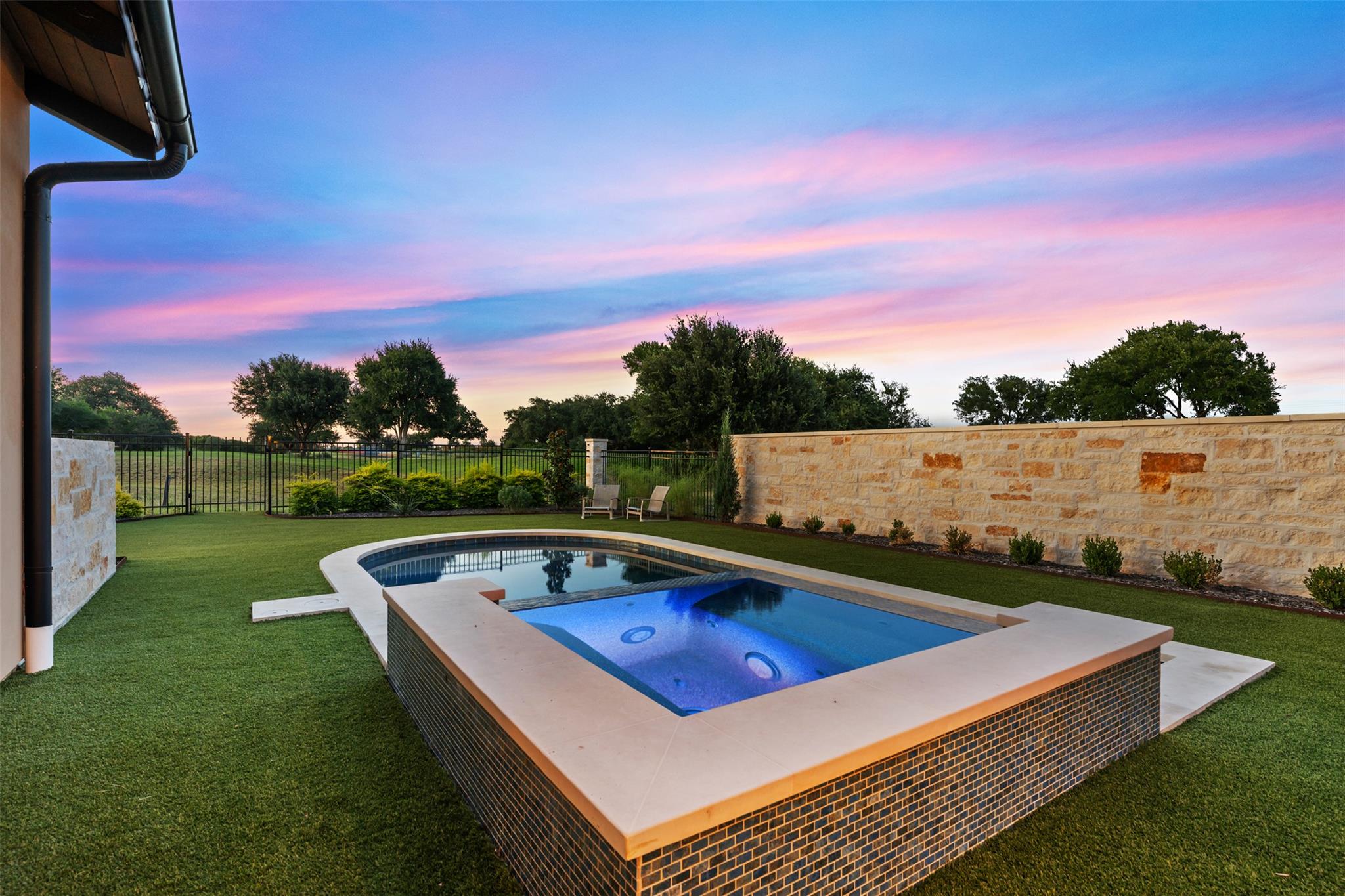 92 Encantada, Horseshoe Bay, TX 78657