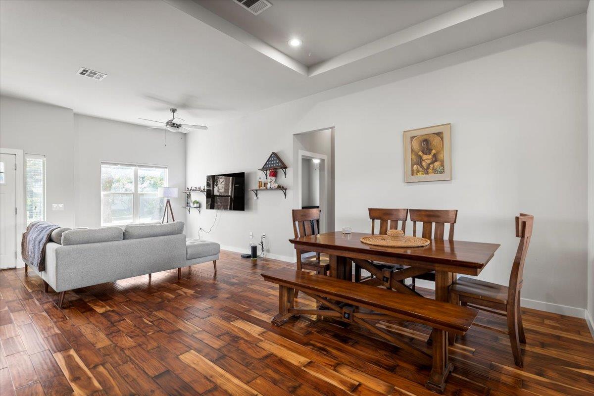 15202 CAVALIER CANYON, Lakeway, TX 78734