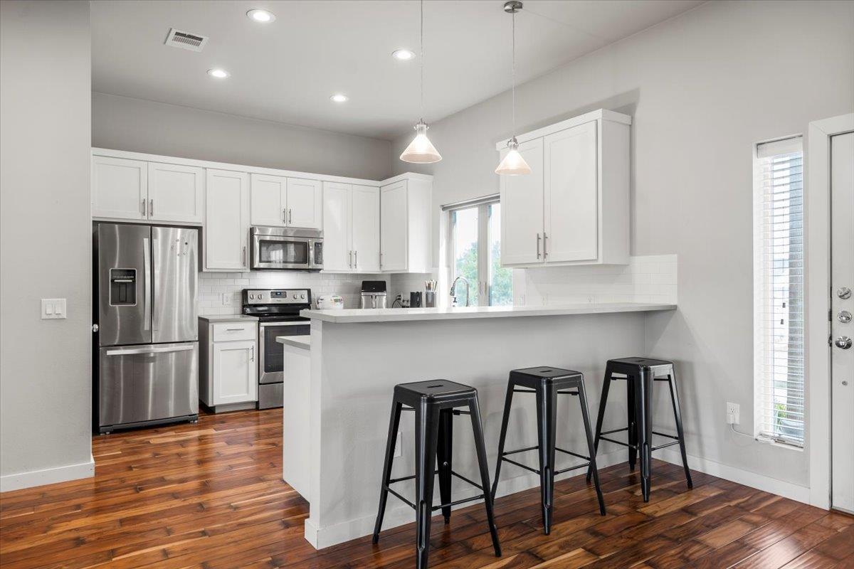 15202 CAVALIER CANYON, Lakeway, TX 78734