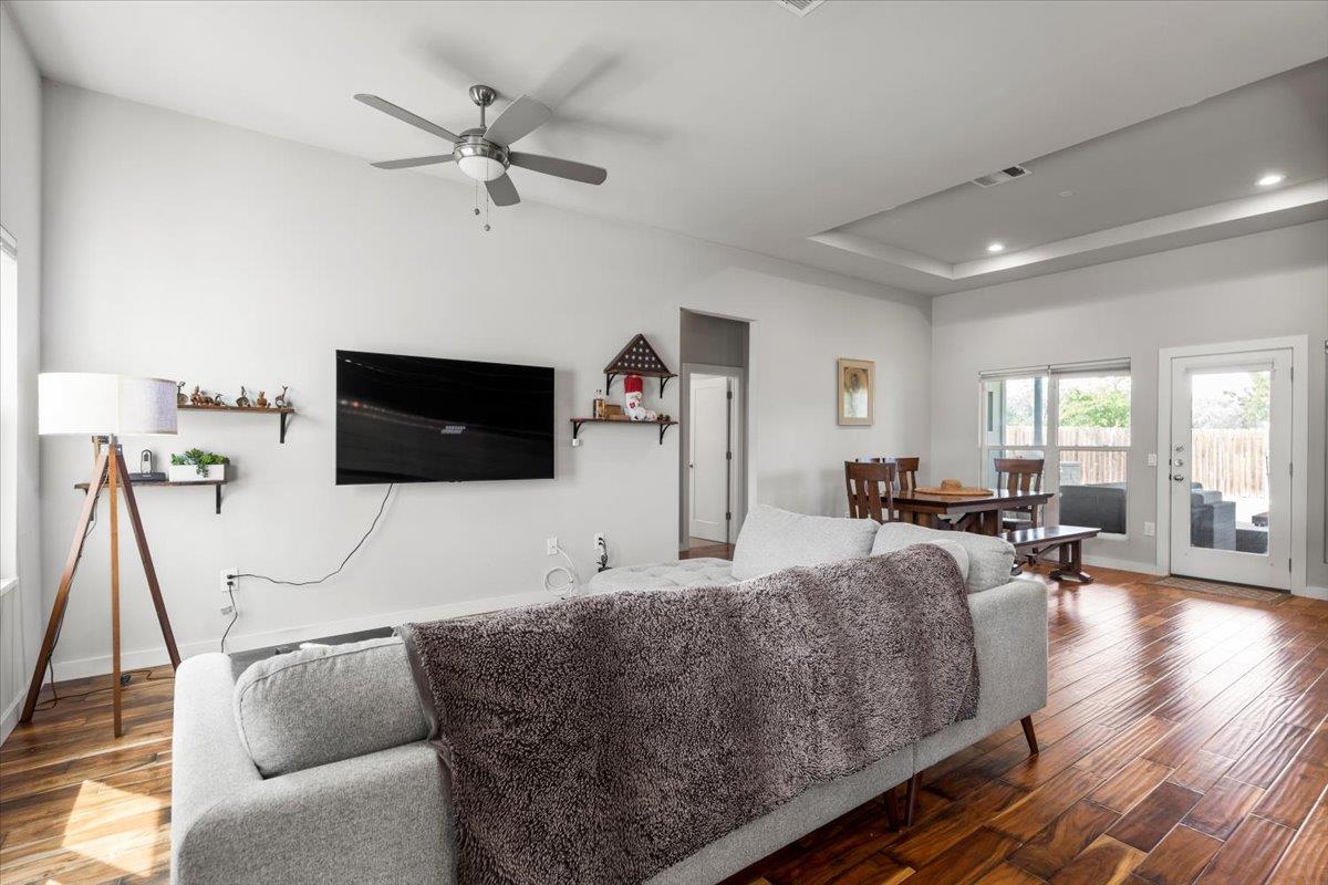 15202 CAVALIER CANYON, Lakeway, TX 78734