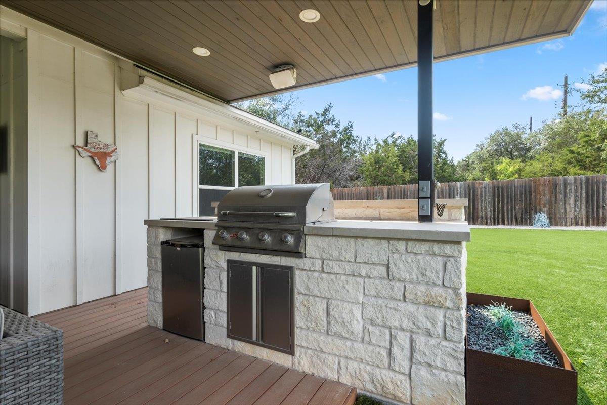 15202 CAVALIER CANYON, Lakeway, TX 78734