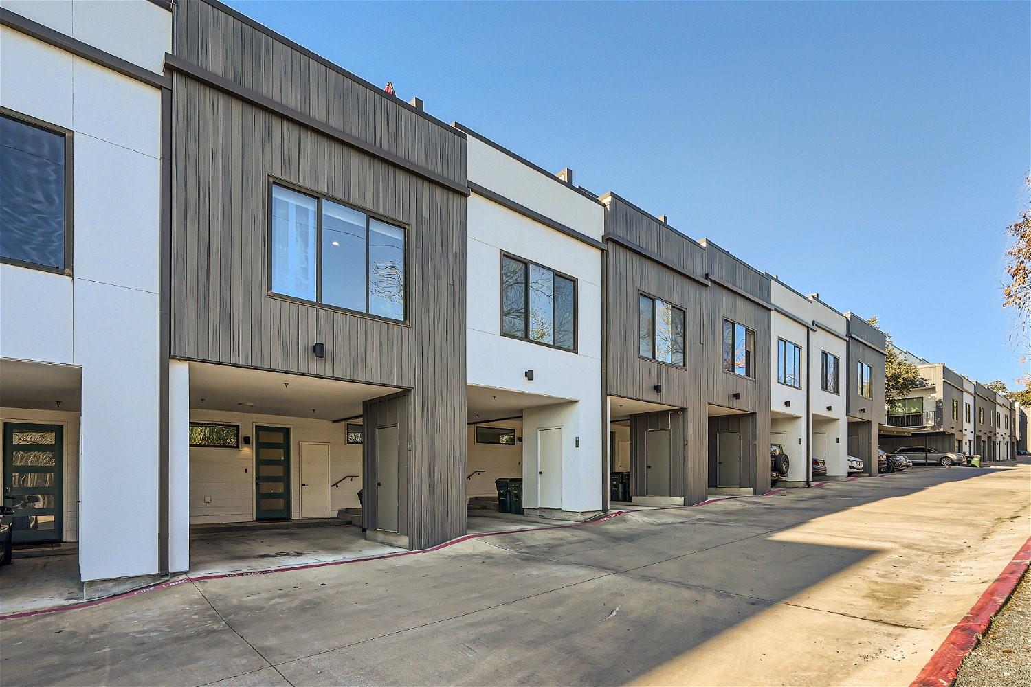 2804 S 1st St # 1106, Austin, TX 78704