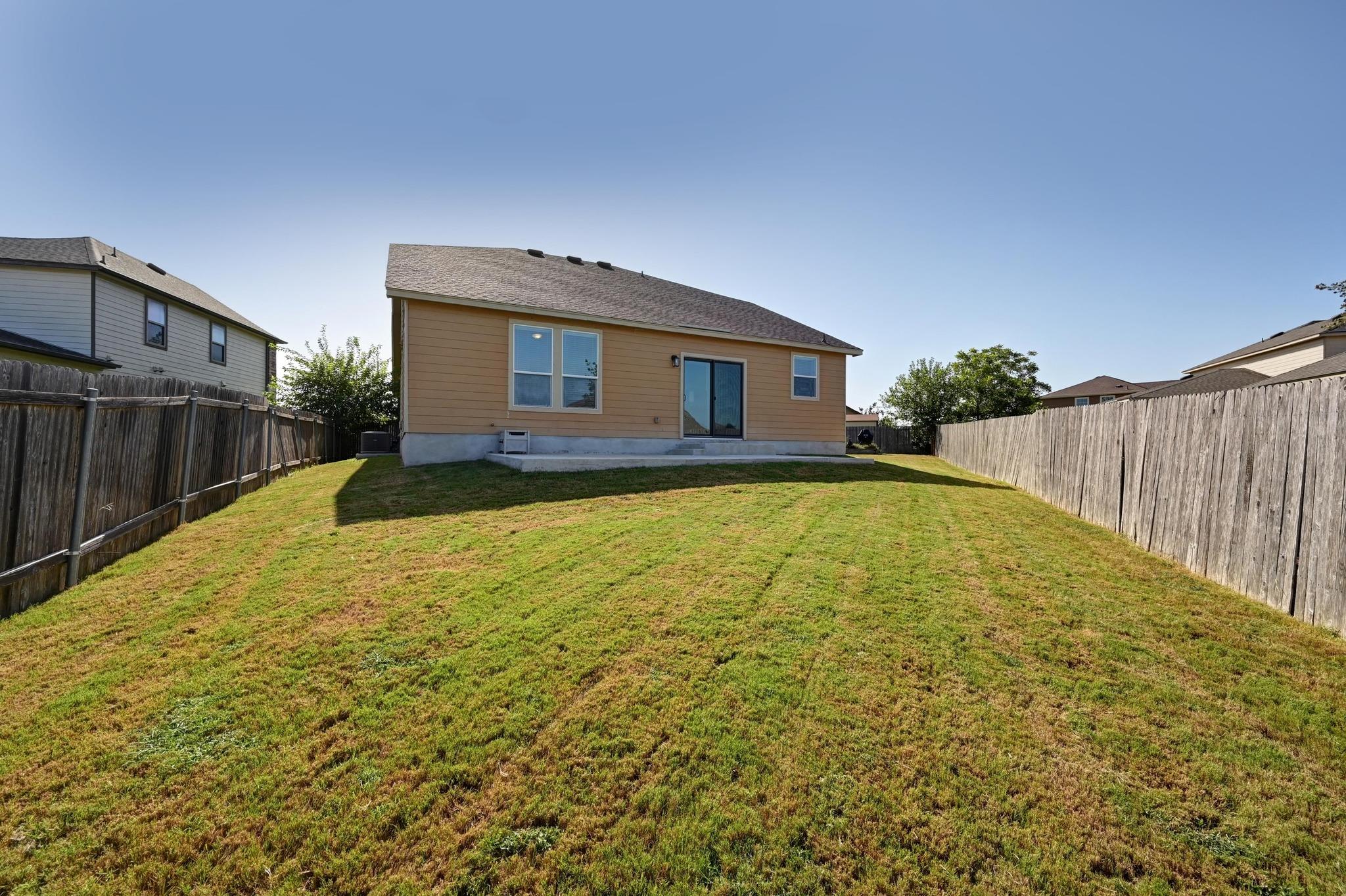 130 Wisteria Ct, Kyle, TX 78640