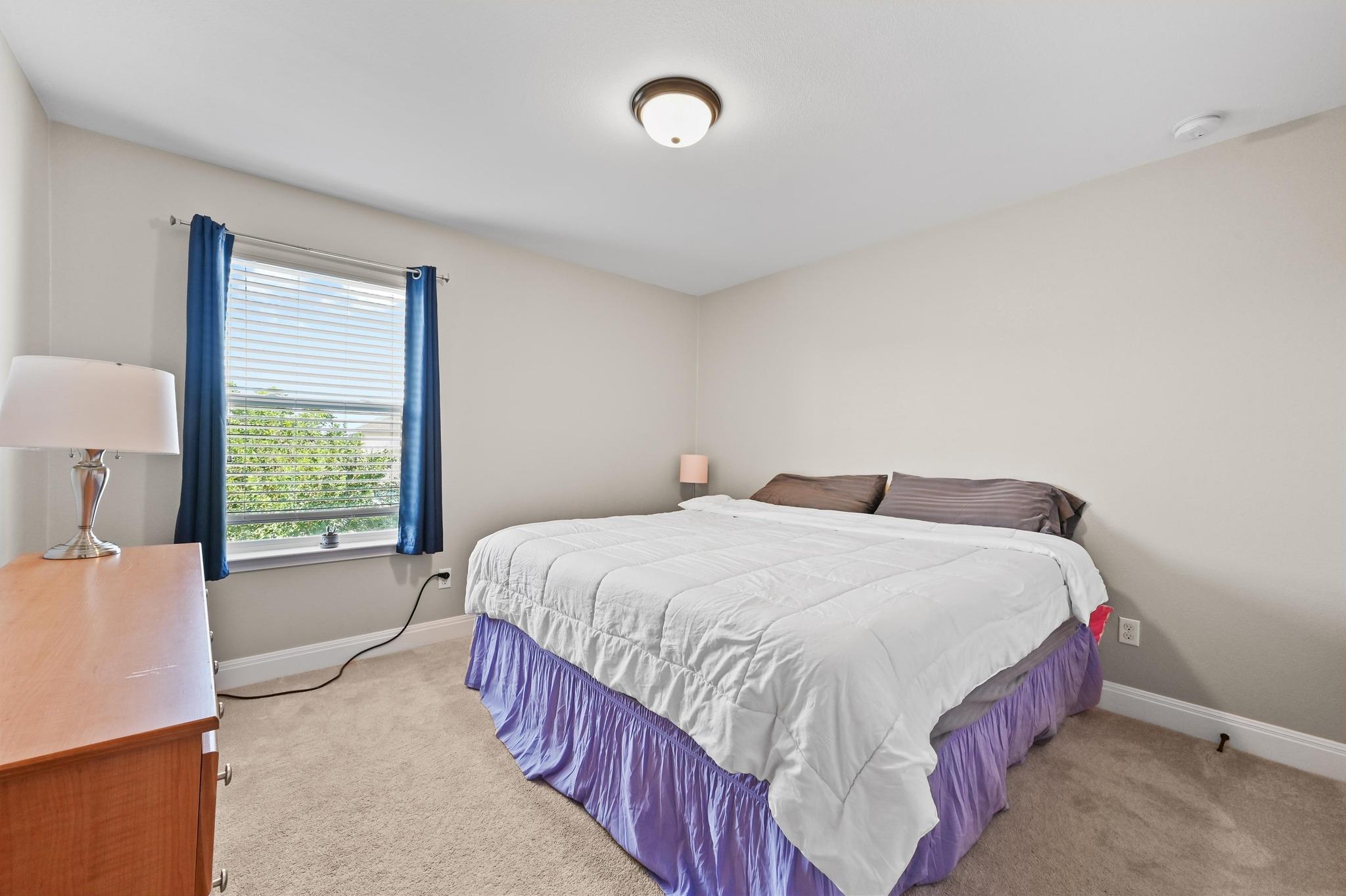 130 Wisteria Ct, Kyle, TX 78640