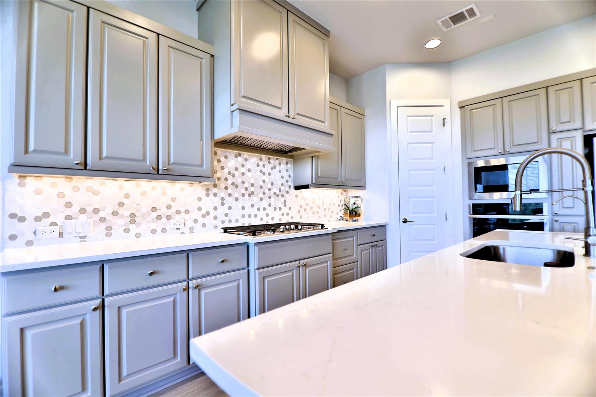 332 Panzano Dr, Georgetown, TX 78628