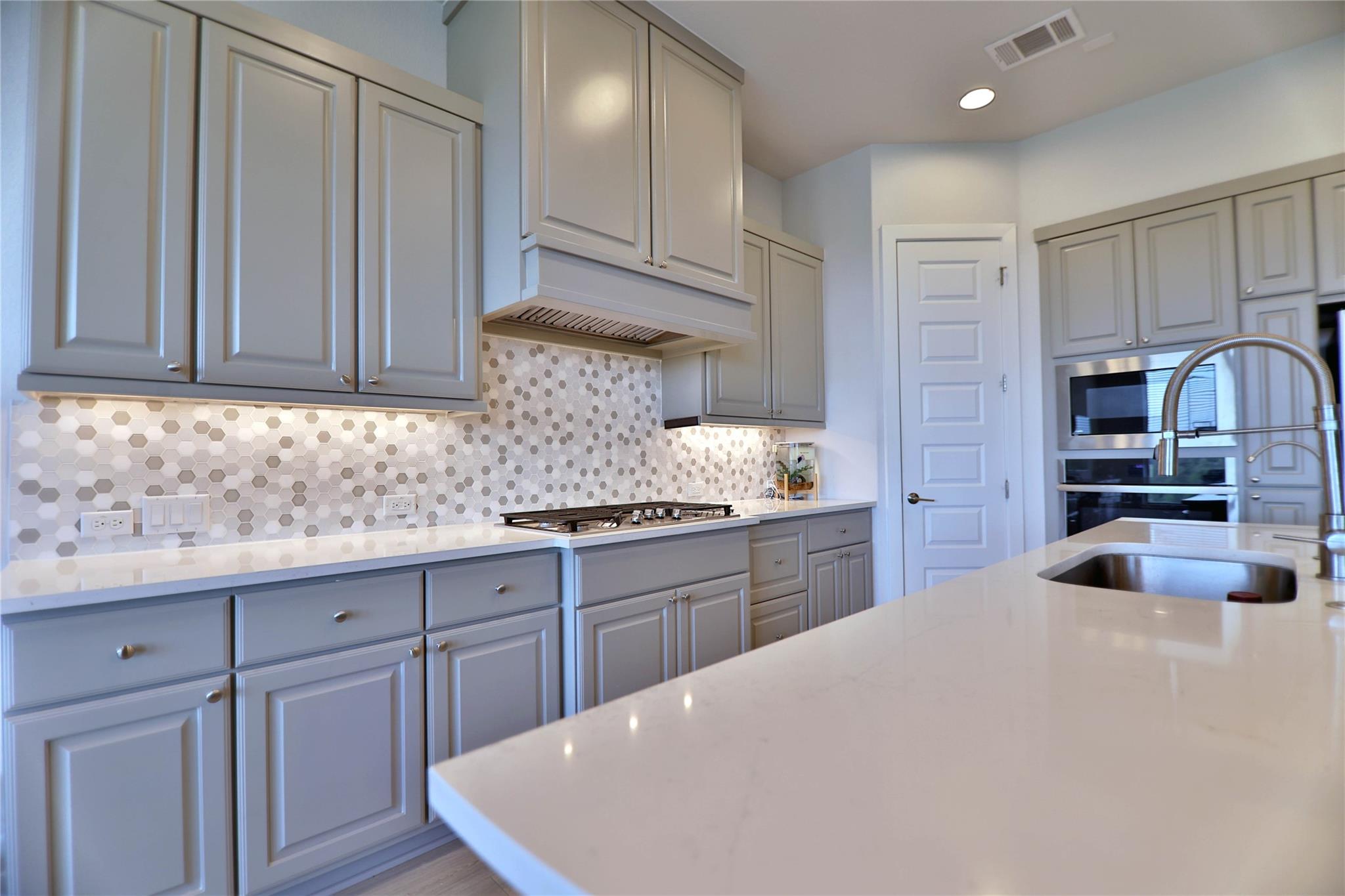 332 Panzano Dr, Georgetown, TX 78628