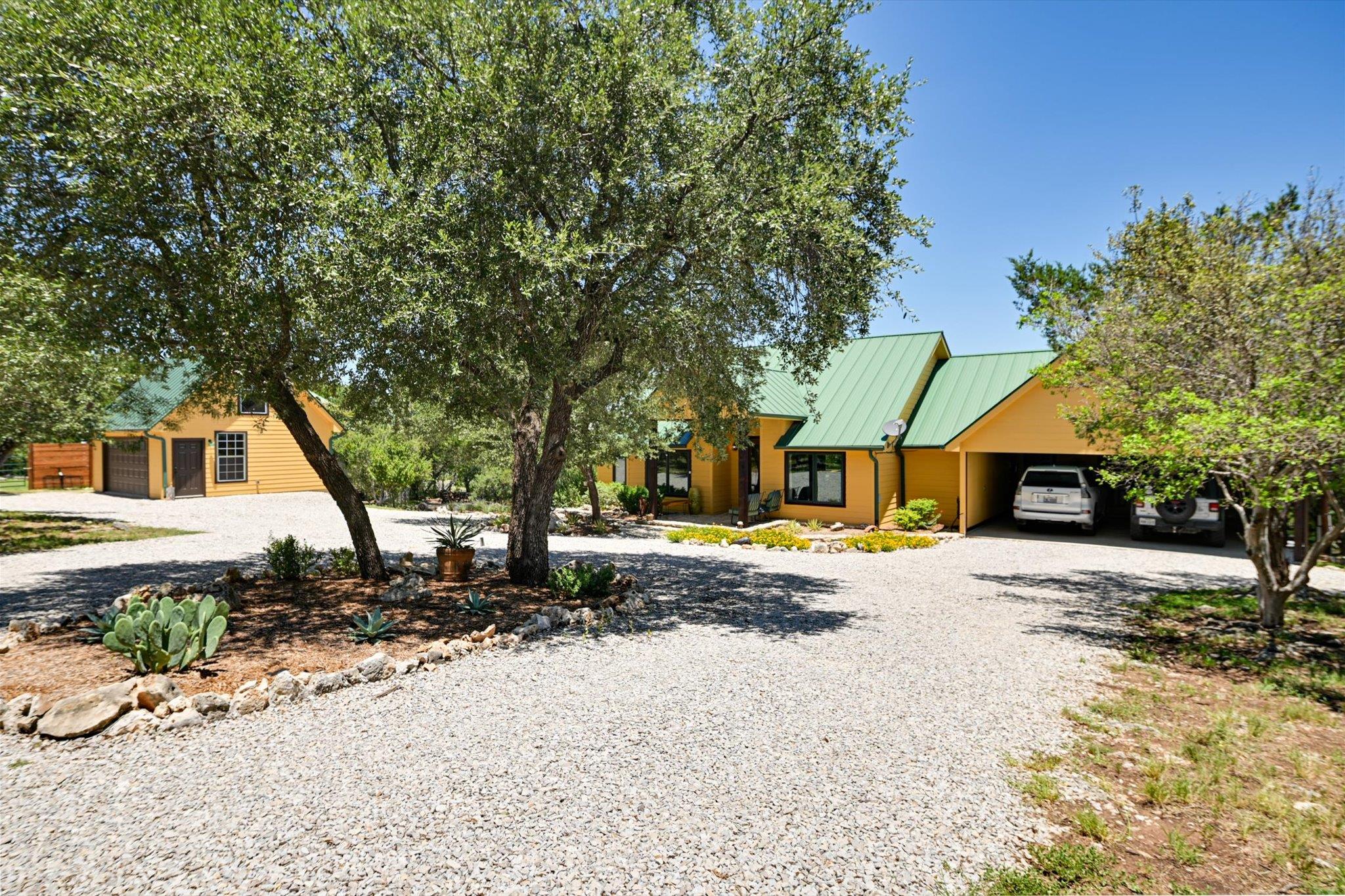 24240 Spur Trl, Spicewood, TX 78669