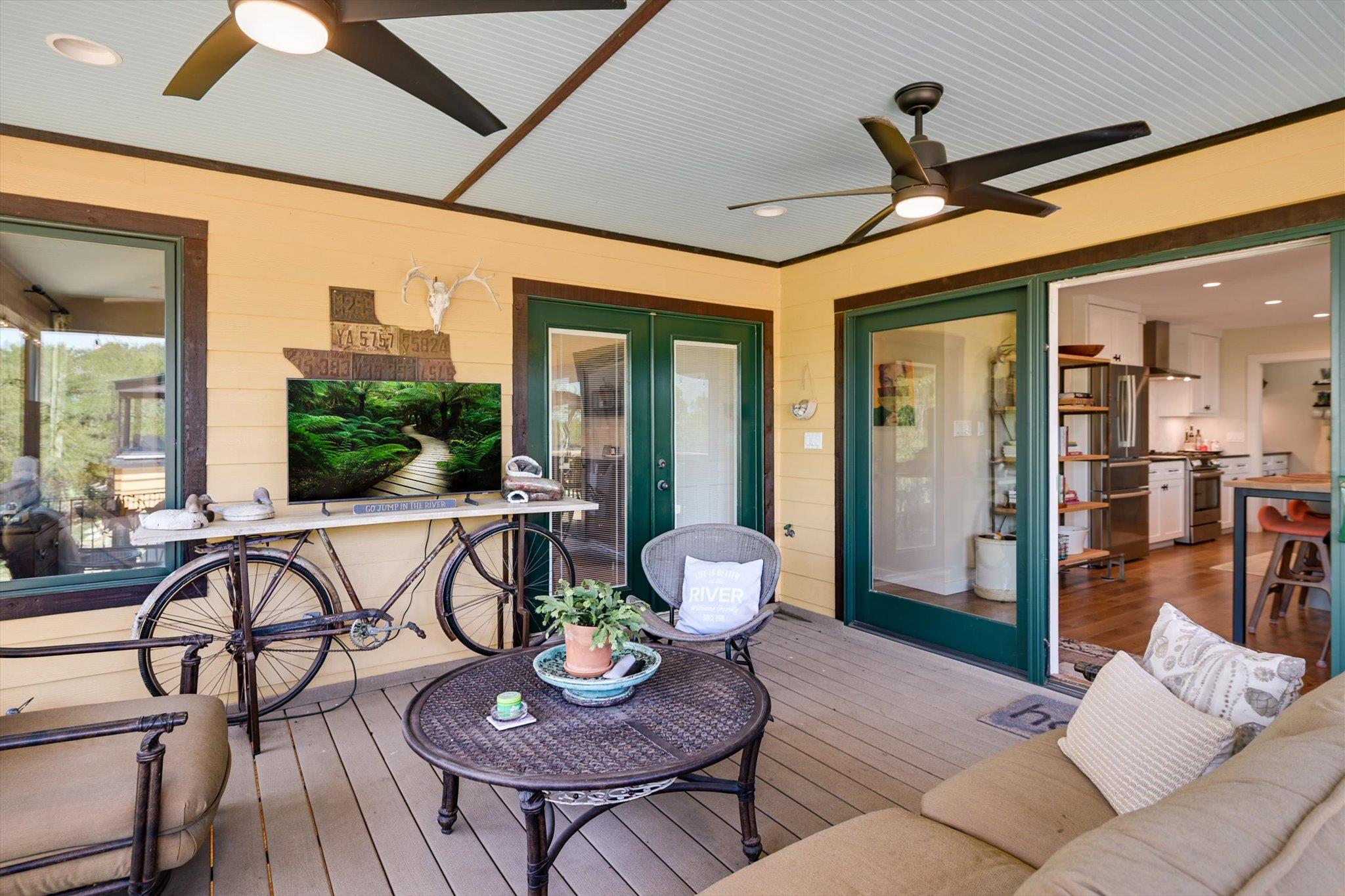 24240 Spur Trl, Spicewood, TX 78669