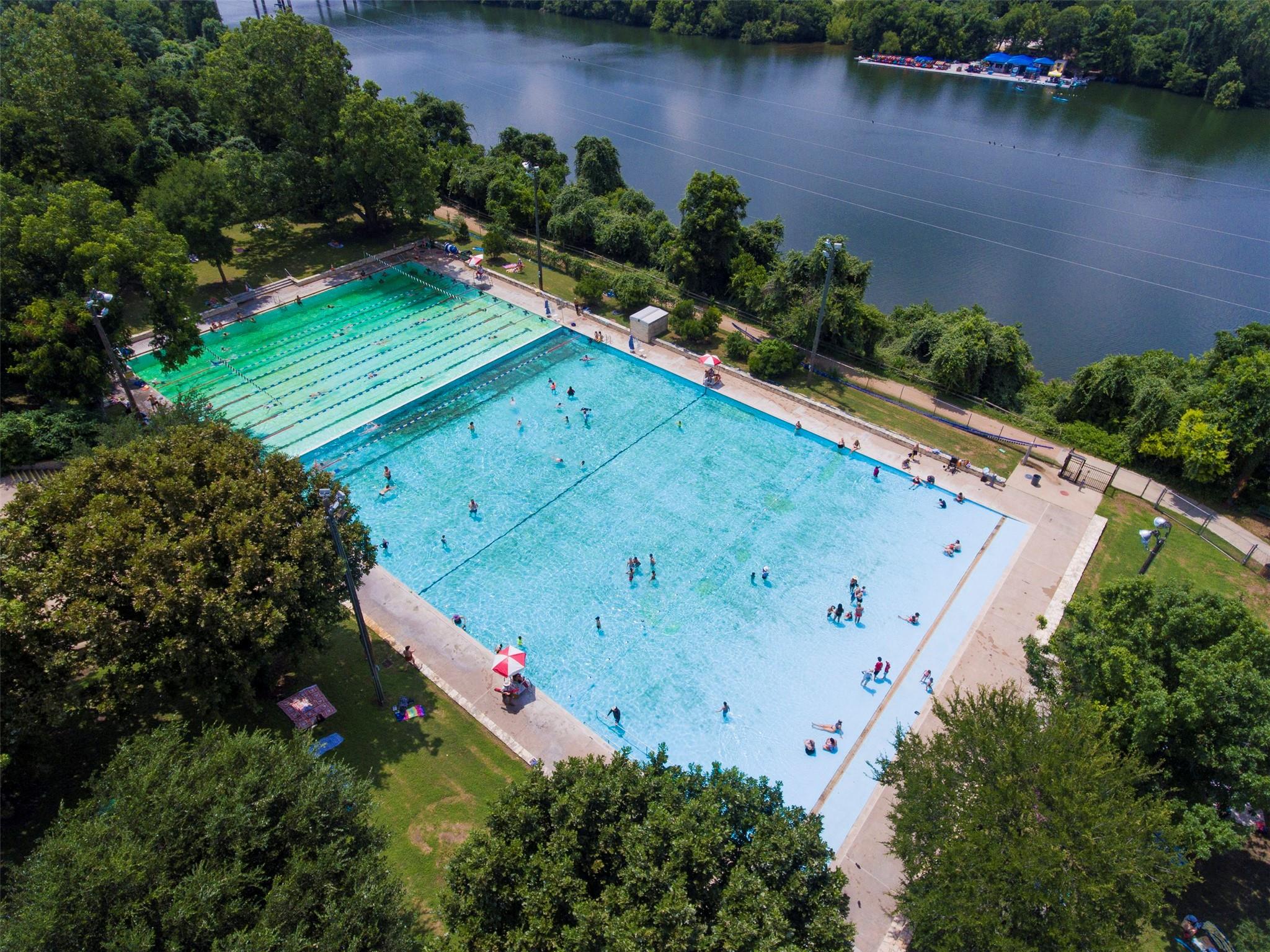 1300 and 1302 Norwalk Ln, Austin, TX 78703