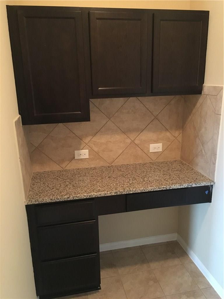 301 Moulins Ln, Georgetown, TX 78626