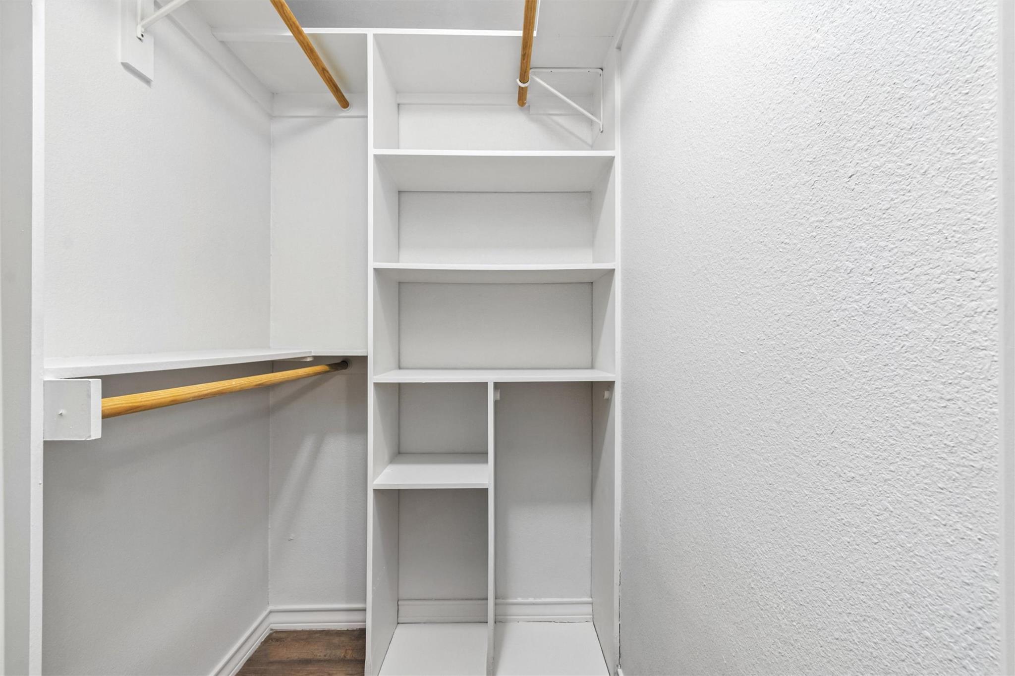 407 E 45th St # 111, Austin, TX 78751