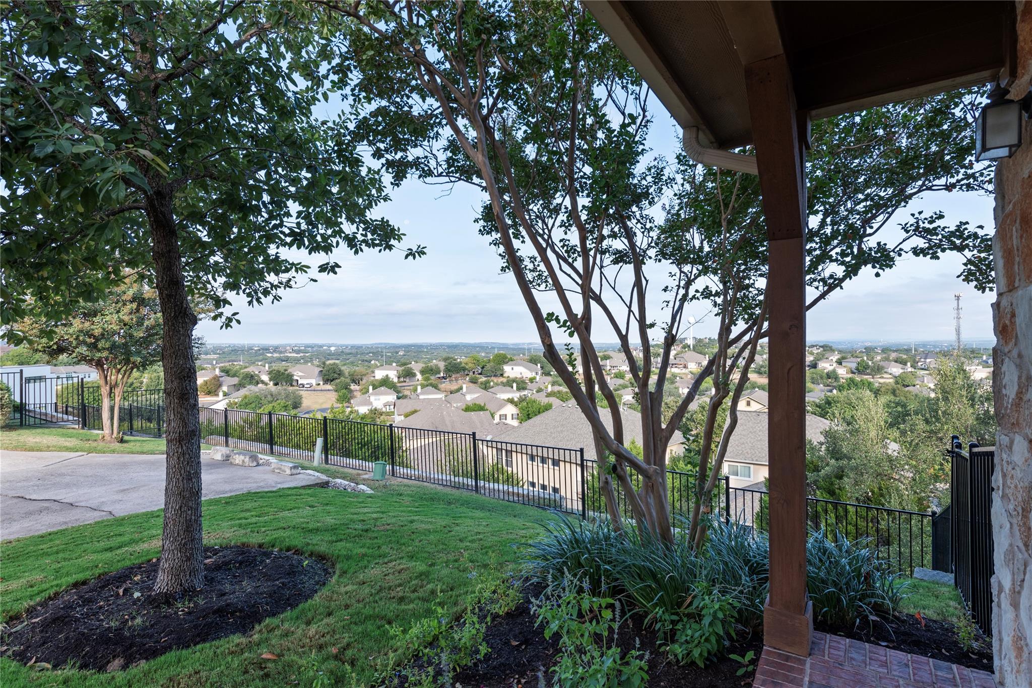 16 Mountain Terrace Cv, Austin, TX 78734