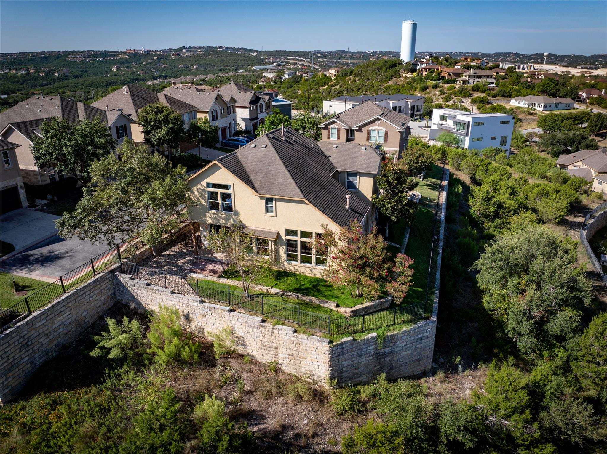 16 Mountain Terrace Cv, Austin, TX 78734