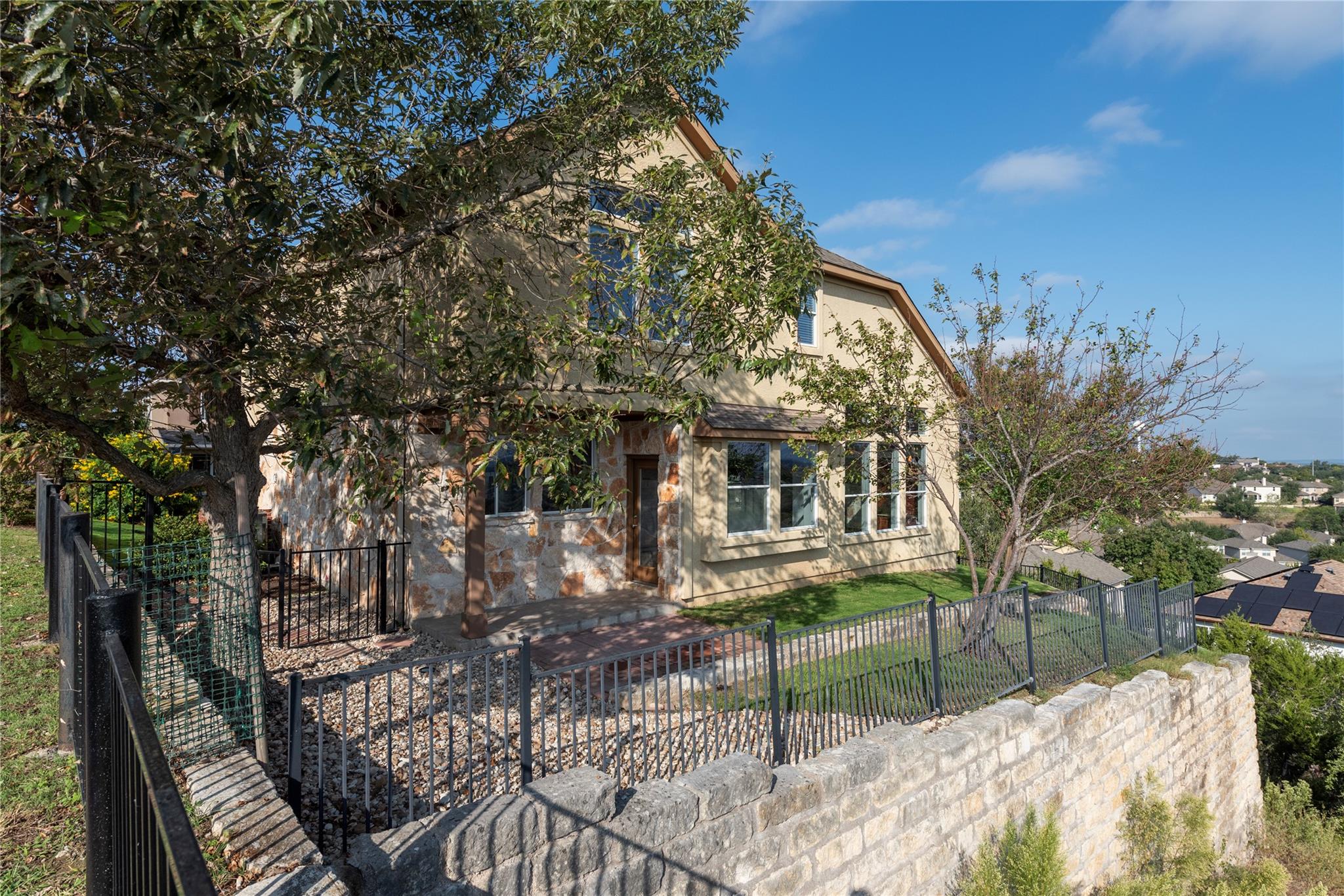 16 Mountain Terrace Cv, Austin, TX 78734