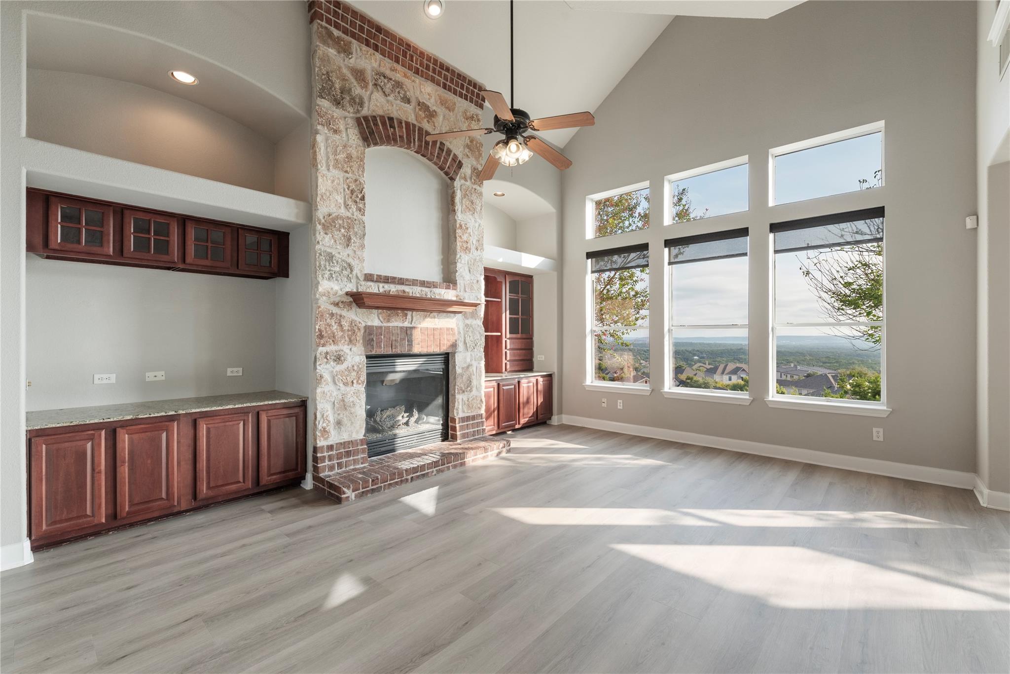 16 Mountain Terrace Cv, Austin, TX 78734
