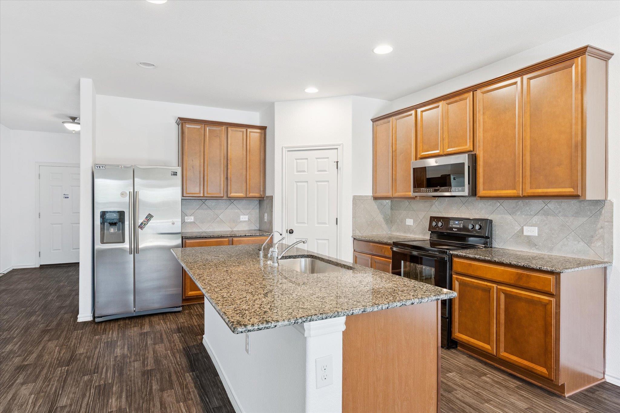 6320 Routenburn St, Austin, TX 78754