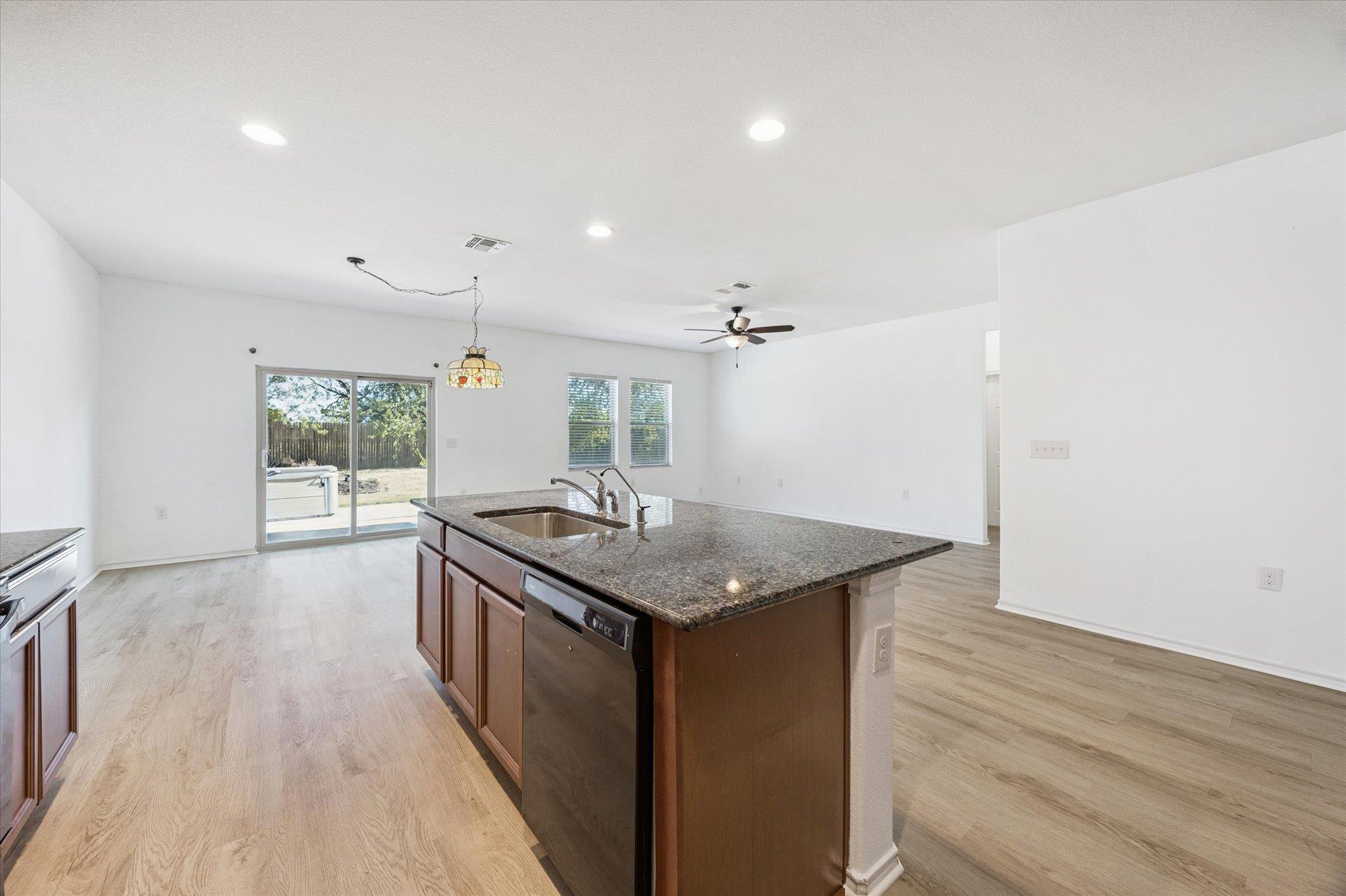 6320 Routenburn St, Austin, TX 78754