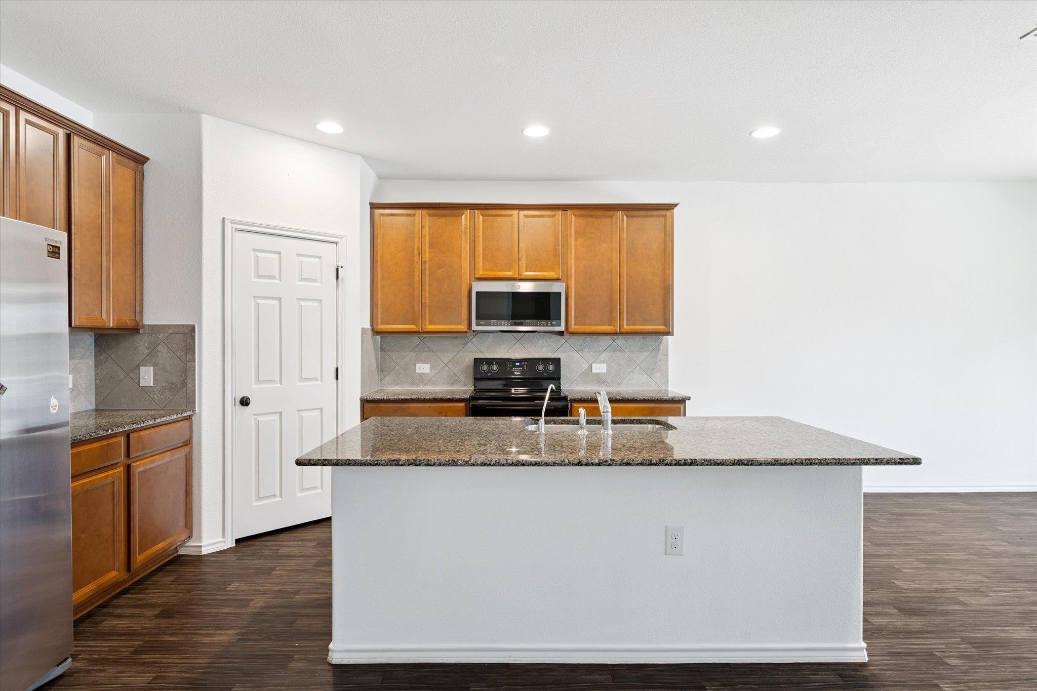 6320 Routenburn St, Austin, TX 78754