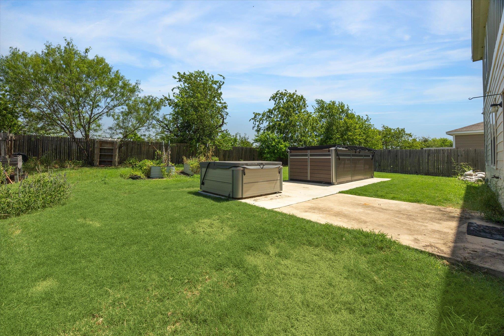 6320 Routenburn St, Austin, TX 78754