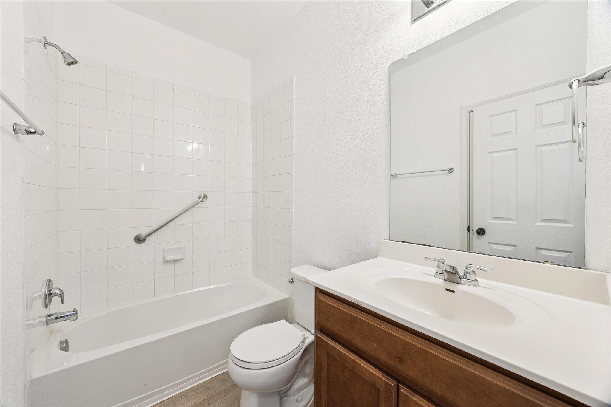 6320 Routenburn St, Austin, TX 78754